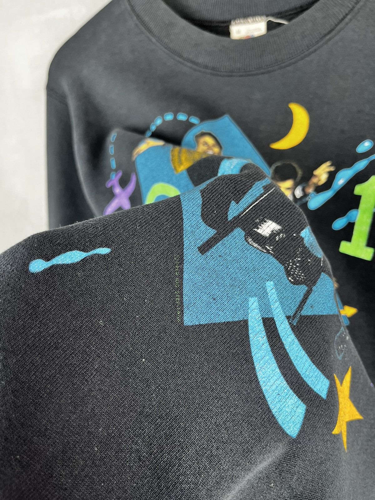 Band Tees Vintage New Kids on the Block Crewneck Sweatshirt Size US M / EU 48-50 / 2 - 6 Thumbnail
