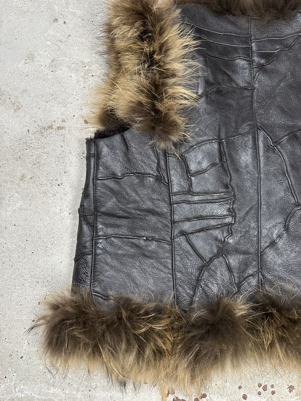 If Six Was Nine Vintage Y2K Lamb Leather Patchwork Vest Racoon Fur japan Size US S / EU 44-46 / 1 - 12 Thumbnail