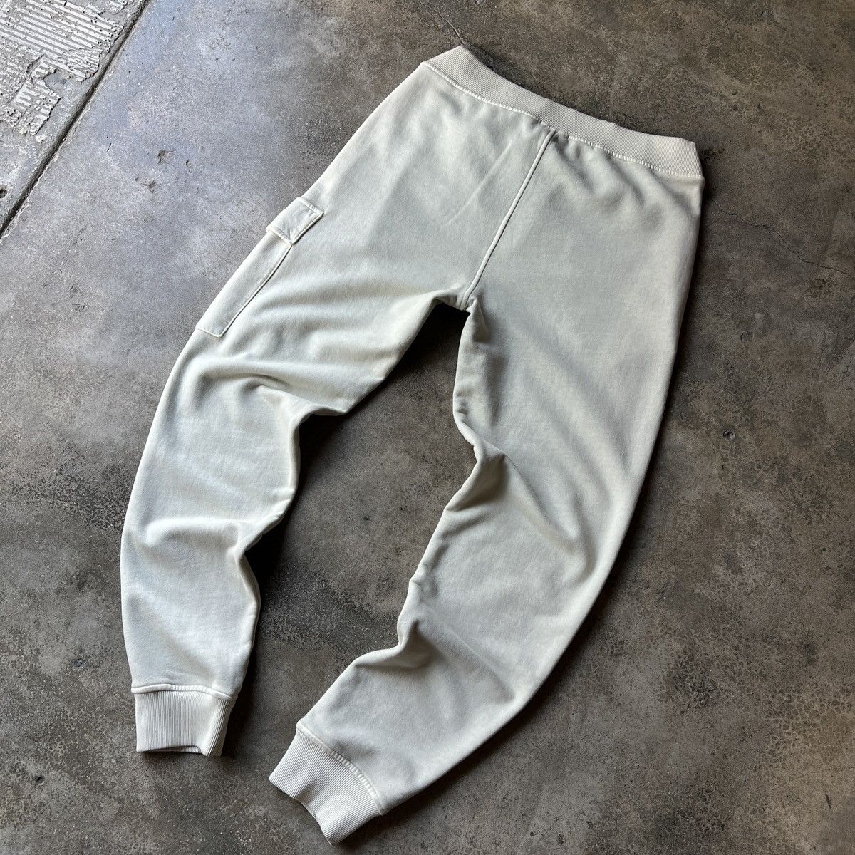 C.P. Company C.P Company Sweatpants Cargo Size US 34 / EU 50 - 10 Thumbnail