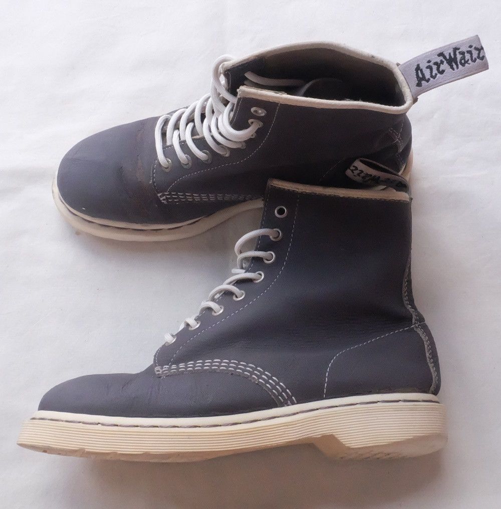 Dr. Martens Dr. Martens 13450 Boots Size US 8 / EU 41 - 3 Thumbnail