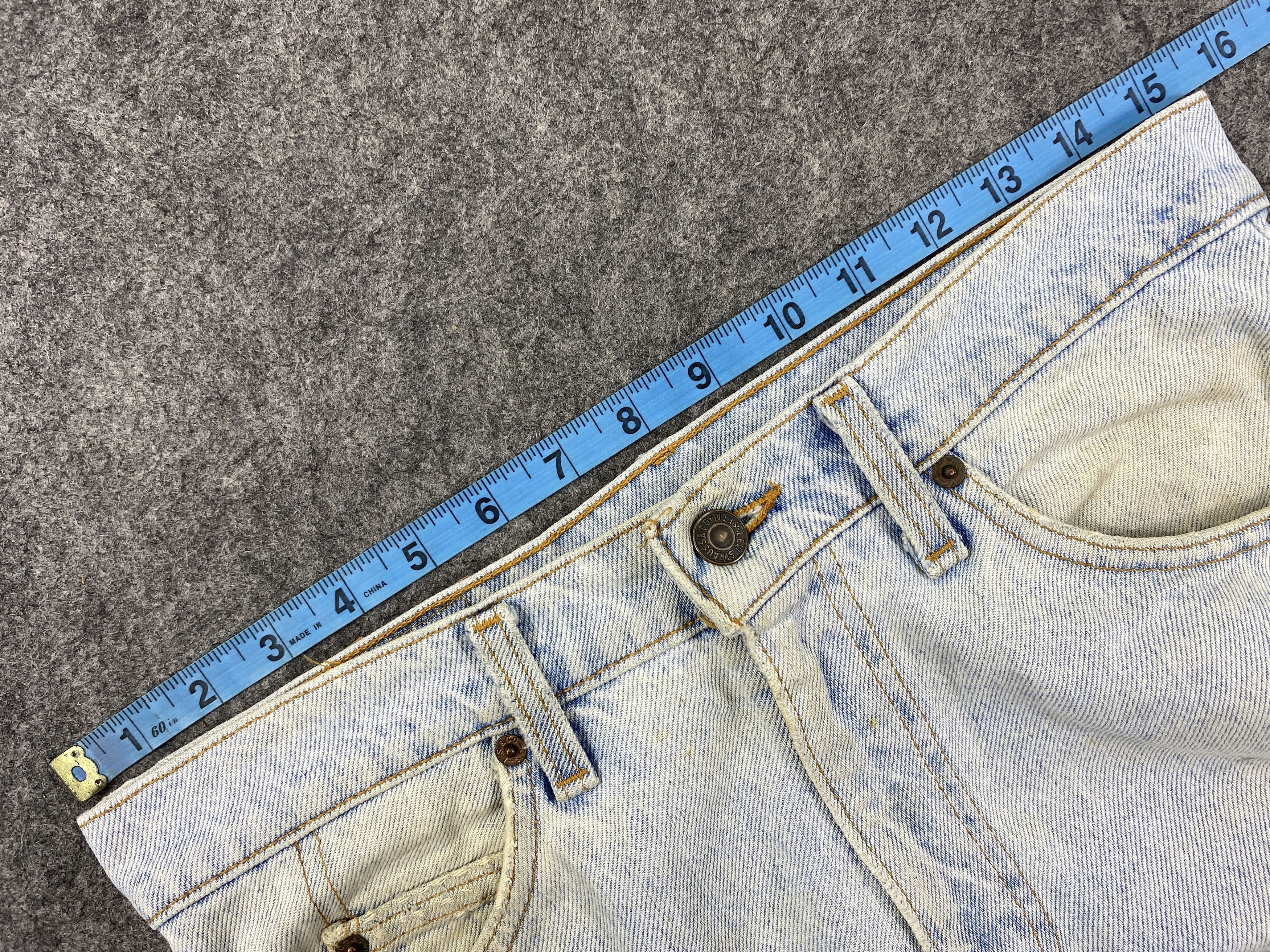 Levi's 90's Light Wash Vintage Levi's 505 USA 31x30 Denim -JN1802 Size US 31 - 5 Thumbnail