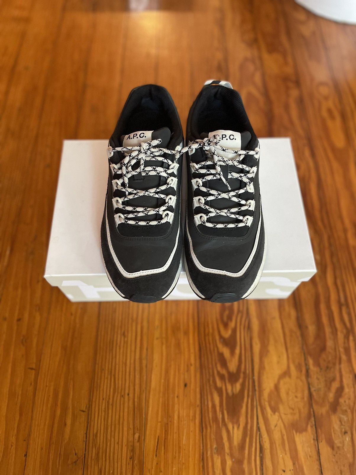 A.P.C. A.P.C. Anthracite Jay Sneakers size 46 Size US 13 / EU 46 - 2 Thumbnail