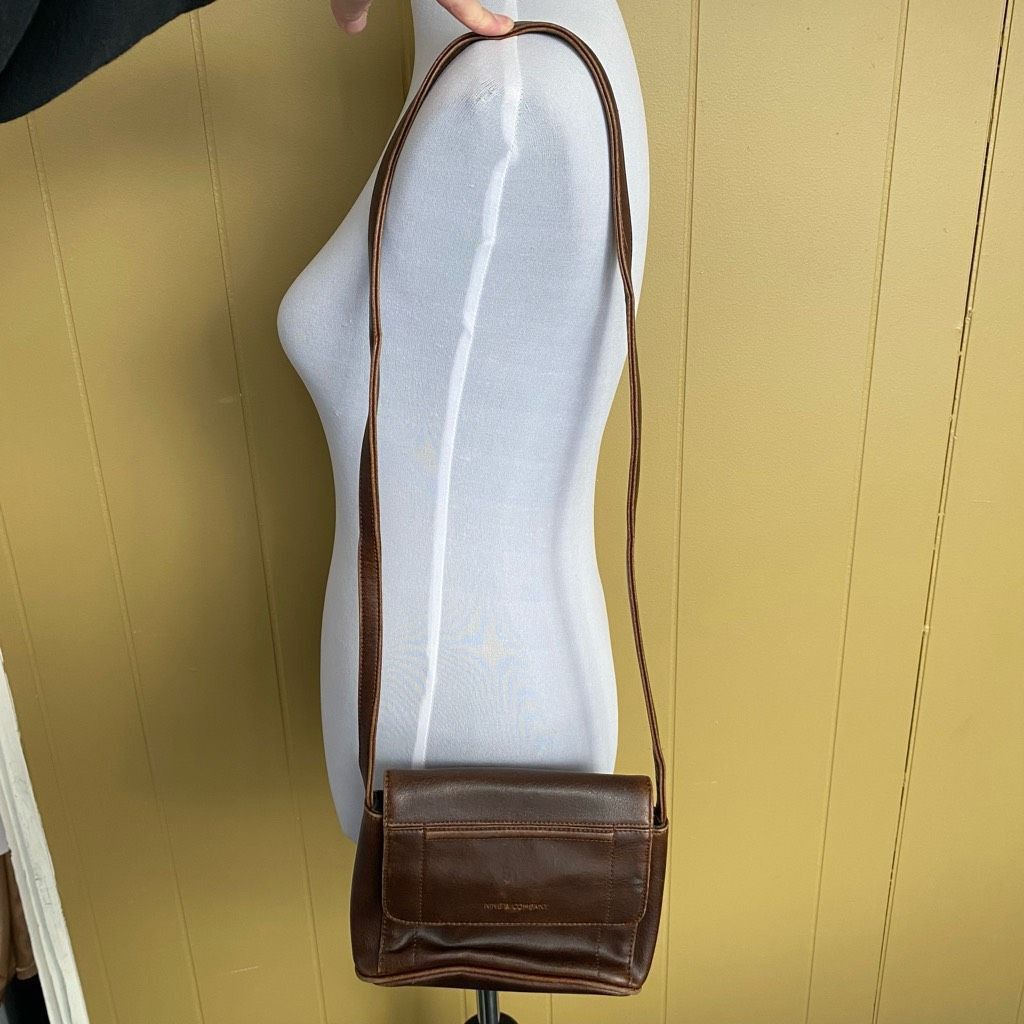Nine West Nine and company crossbody purse w/flap and snap closure bro Size ONE SIZE - 1 Thumbnail