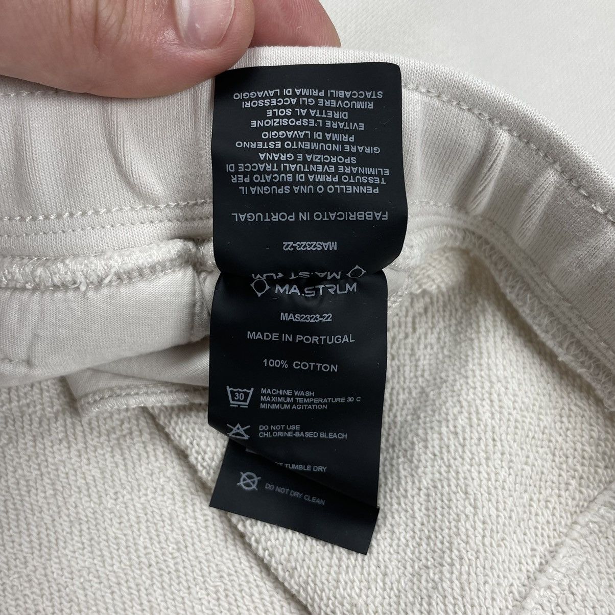 MA.STRUM Ma.Strum Sweatpants Pants Patch logo Size US 36 / EU 52 - 13 Thumbnail