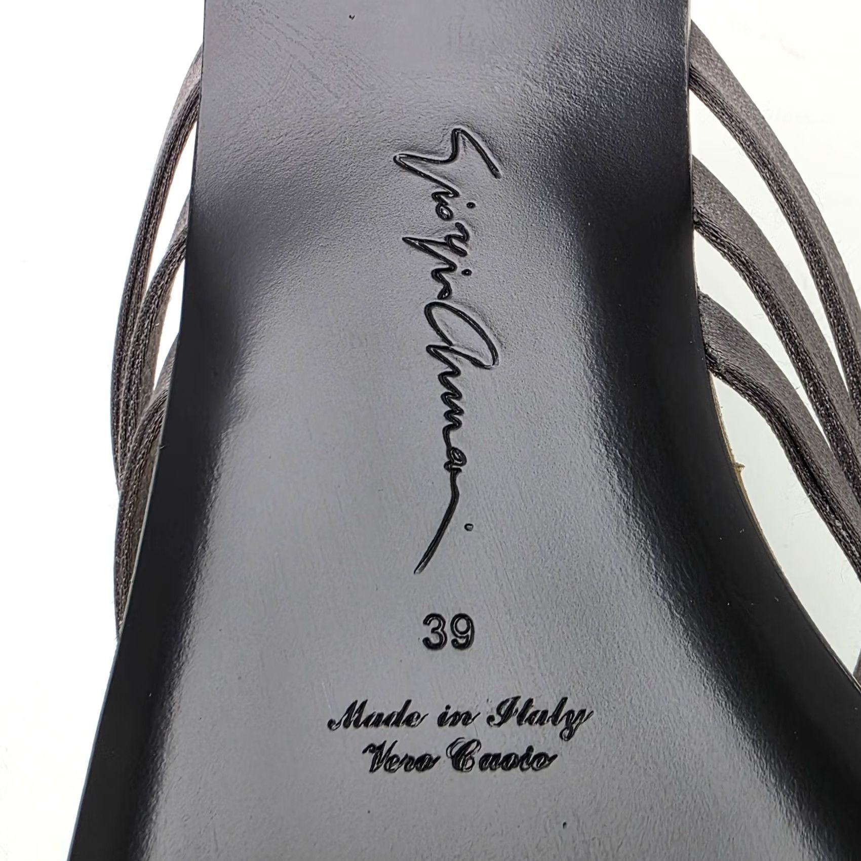 Giorgio Armani Giorgio Armani Black Leather Golden Trim Flat Sandals Women's Size 39 Bnwt Size US 9 / IT 39 - 4 Thumbnail