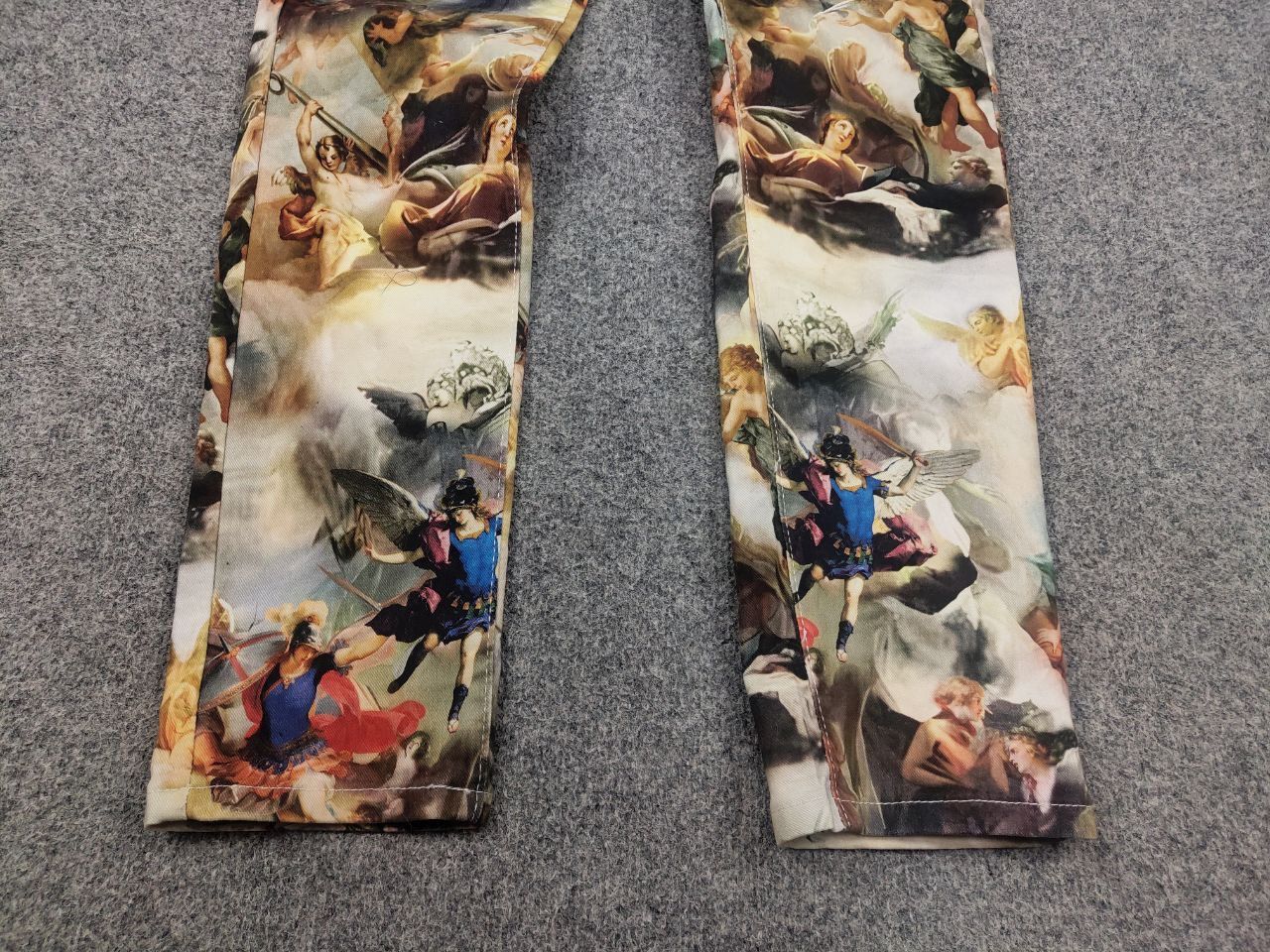 Vintage Vintage Design with angel Renaissance print pants Y2K Style Size US 34 / EU 50 - 8 Thumbnail