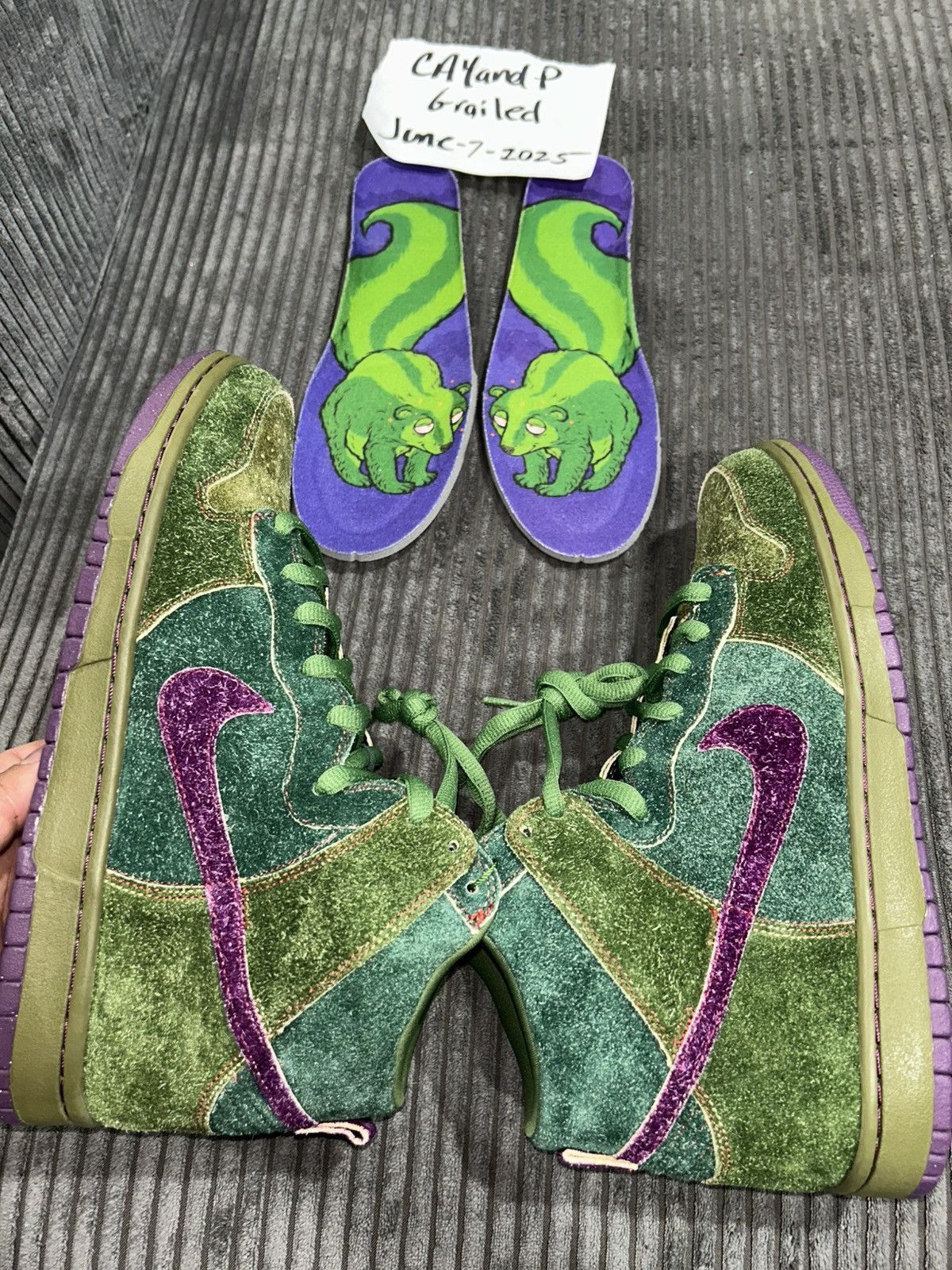Vintage NIKE SB SKUNKS Size US 11 / EU 44 - 22 Thumbnail