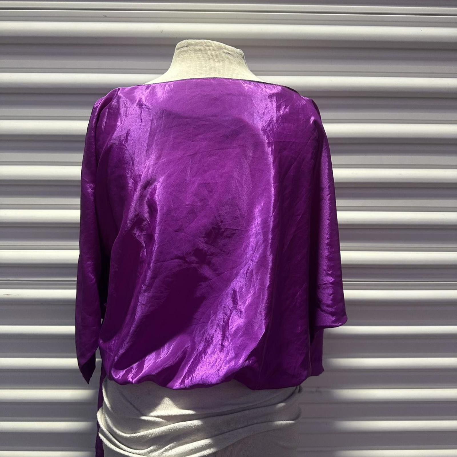 Other Vintage Purple satin top with tie detail #satinblouse Size S / US 4 / IT 40 - 6 Thumbnail