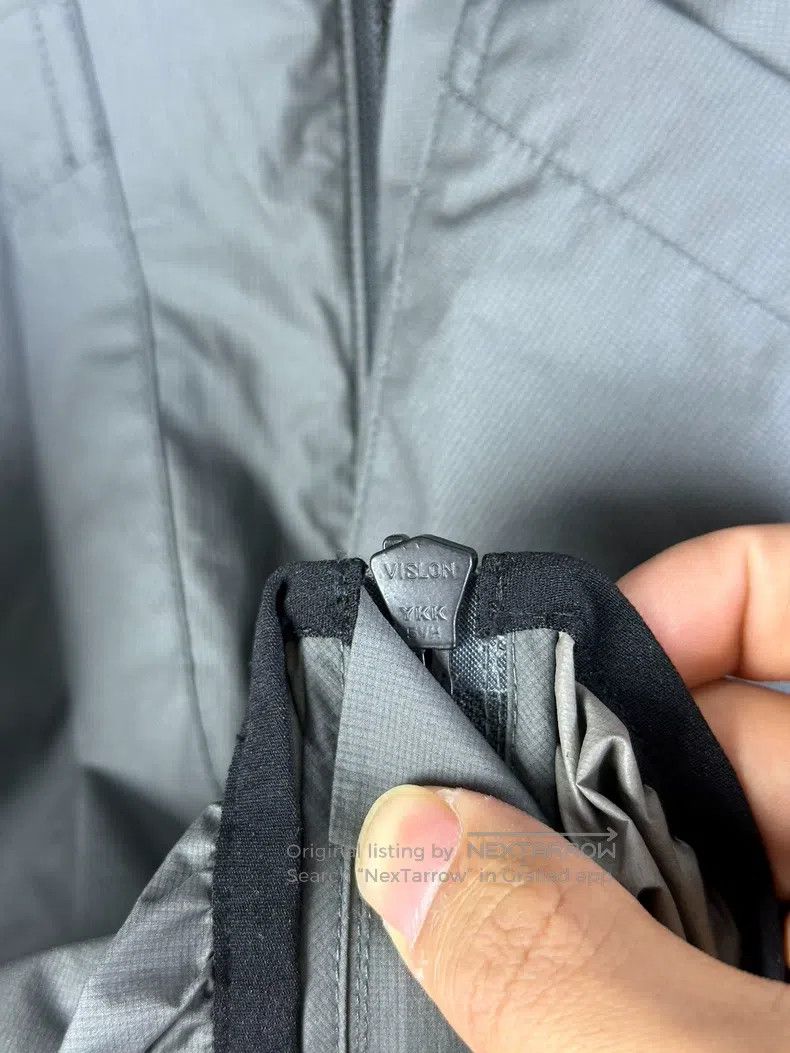 Acronym Acronym Gray coat Size US S / EU 44-46 / 1 - 7 Thumbnail