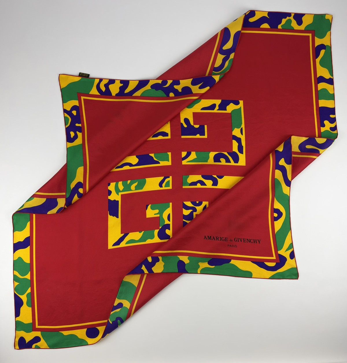 Givenchy Amarige de Givenchy Paris silk Scarf Parfums Givenchy Size ONE SIZE - 2 Thumbnail