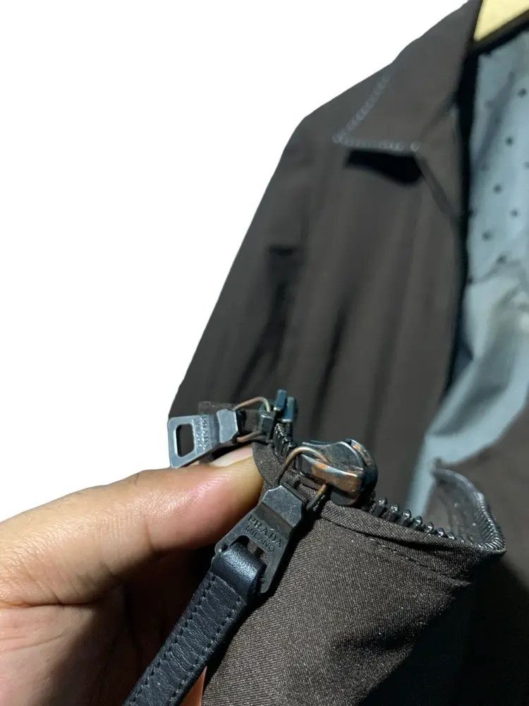 Goretex 00s Prada Gore-tex brown jacket Size XS / US 0-2 / IT 36-38 - 8 Thumbnail