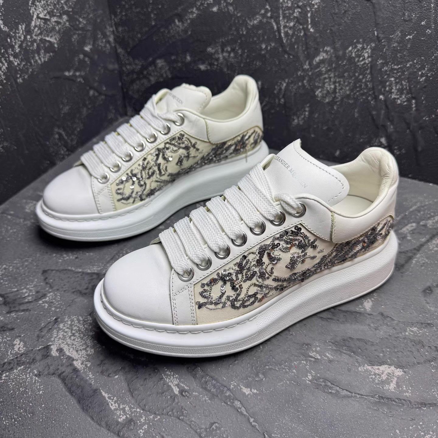 Alexander McQueen Alexander McQueen Runway Sequin White Tail Sneakers Q10 Size US 6 / IT 36 - 1 Thumbnail