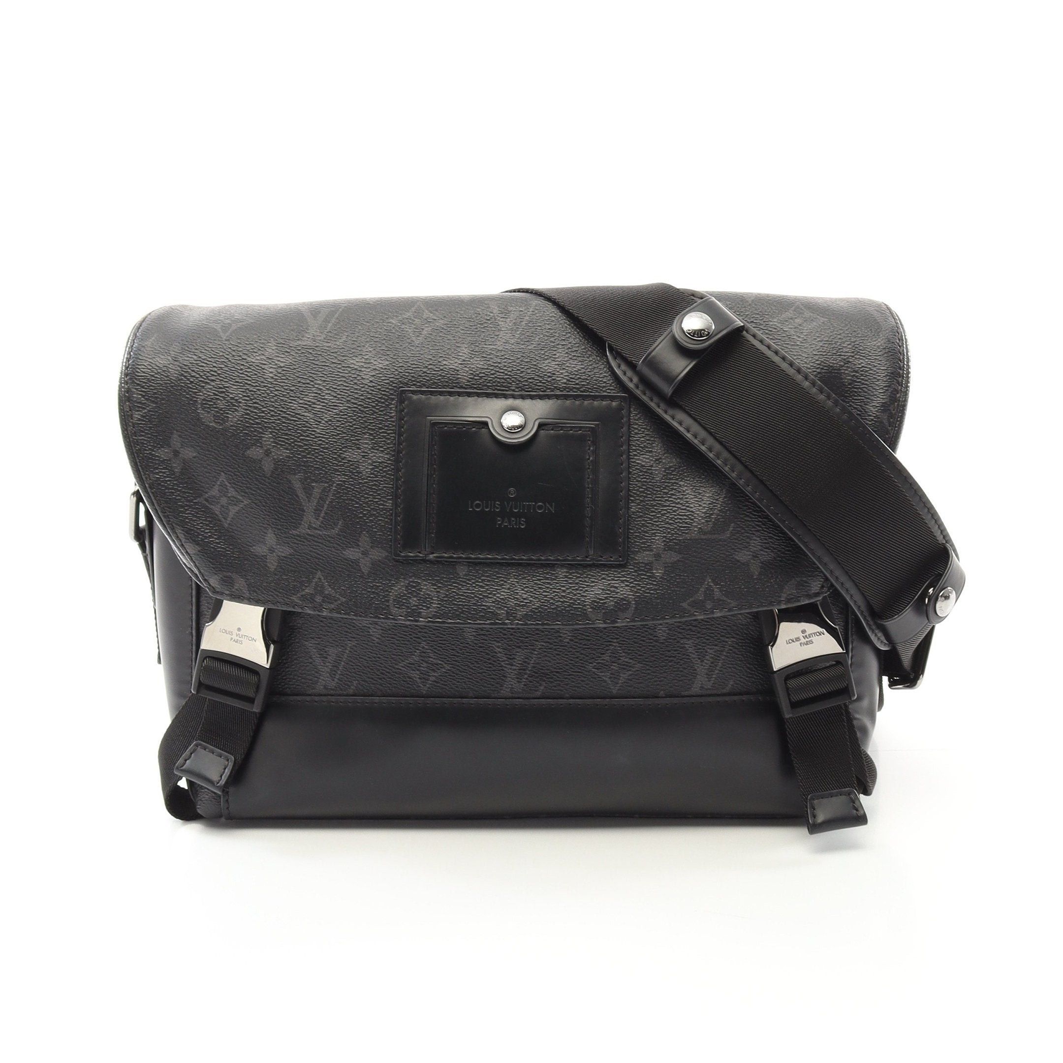 Louis Vuitton Louis Vuitton Messenger Voyage Pm Monogram Eclipse Shoulder Bag Leather Black Size ONE SIZE - 1 Thumbnail