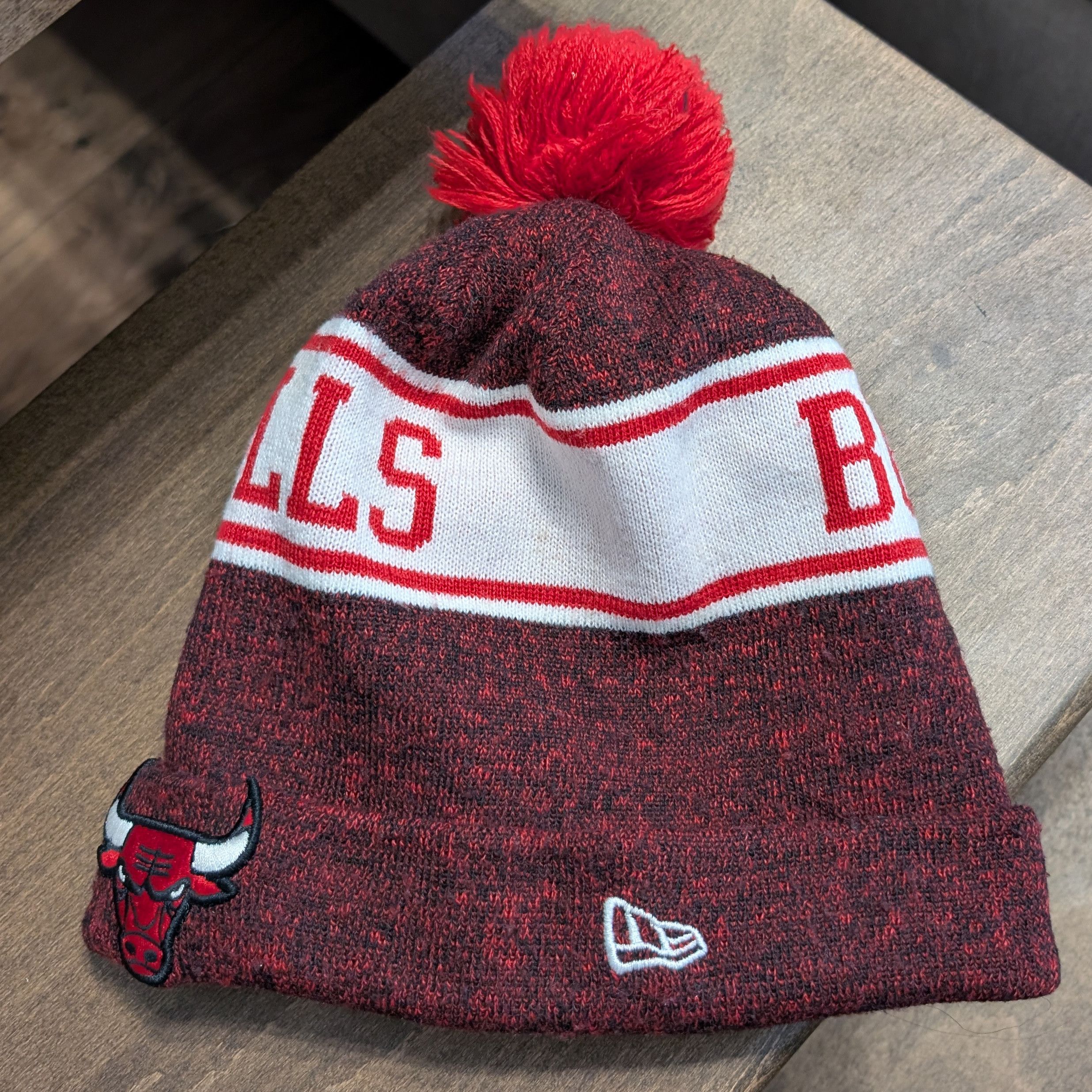 New Era New Era Chicago Bulls Beanie Hat One Hardwood NBA Tuke Pom Size ONE SIZE - 5 Thumbnail