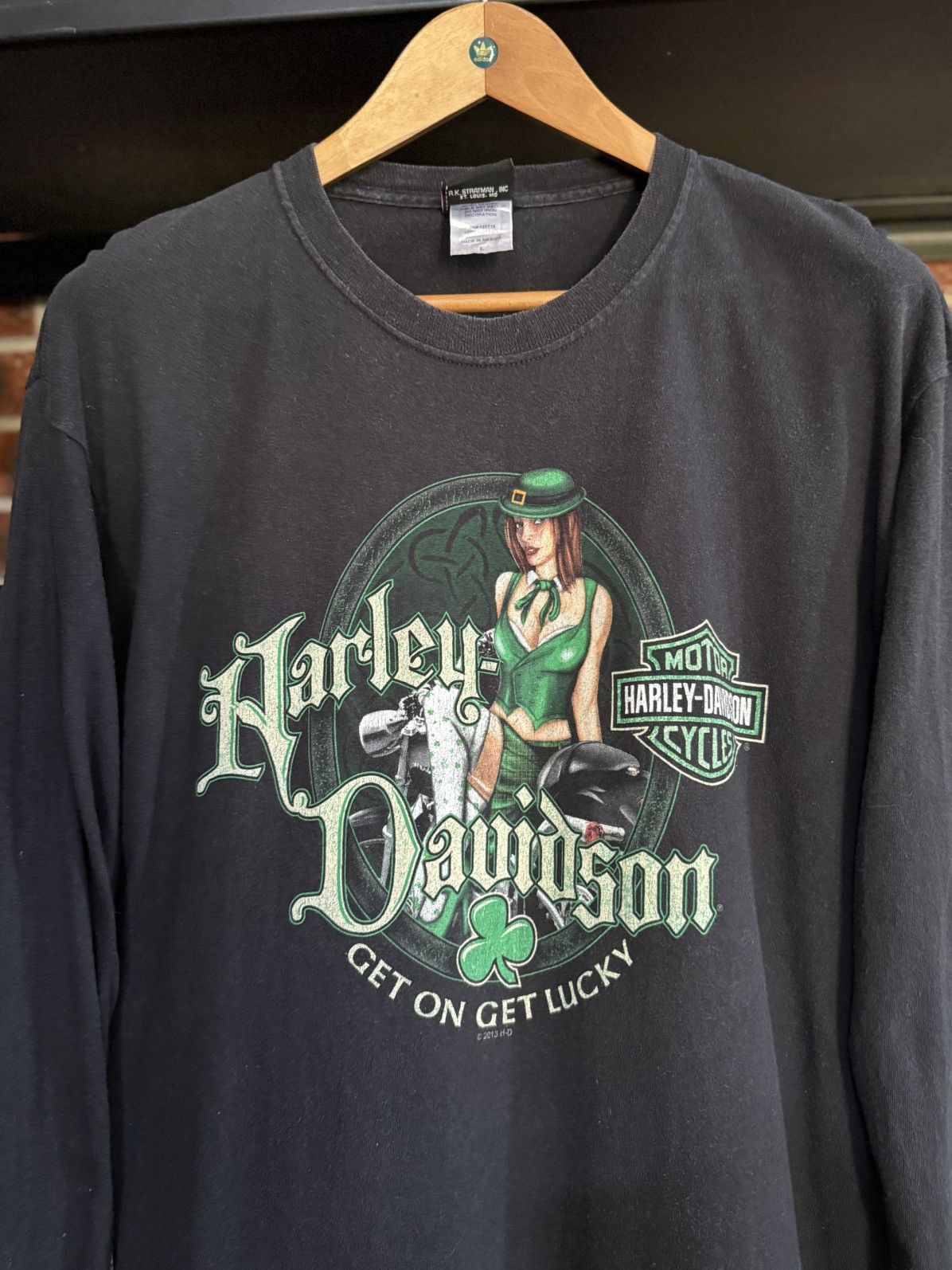 Harley Davidson Vintage Harley Davidson Get On Get Lucky Nekad Girl Faded T Size US L / EU 52-54 / 3 - 2 Thumbnail
