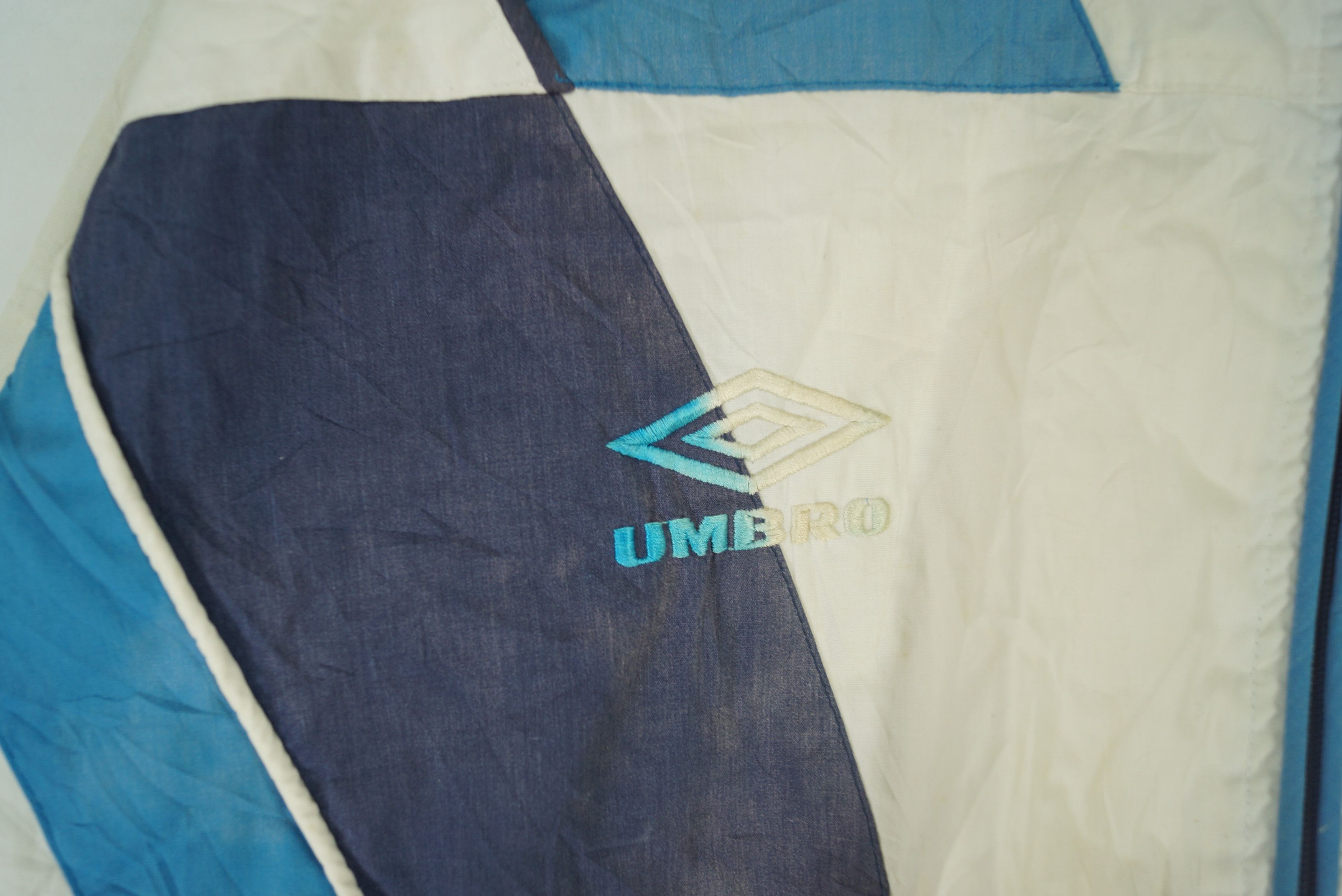 Umbro × Vintage Vintage Umbro Light Jacket England Logo Rare Design Size US M / EU 48-50 / 2 - 4 Thumbnail