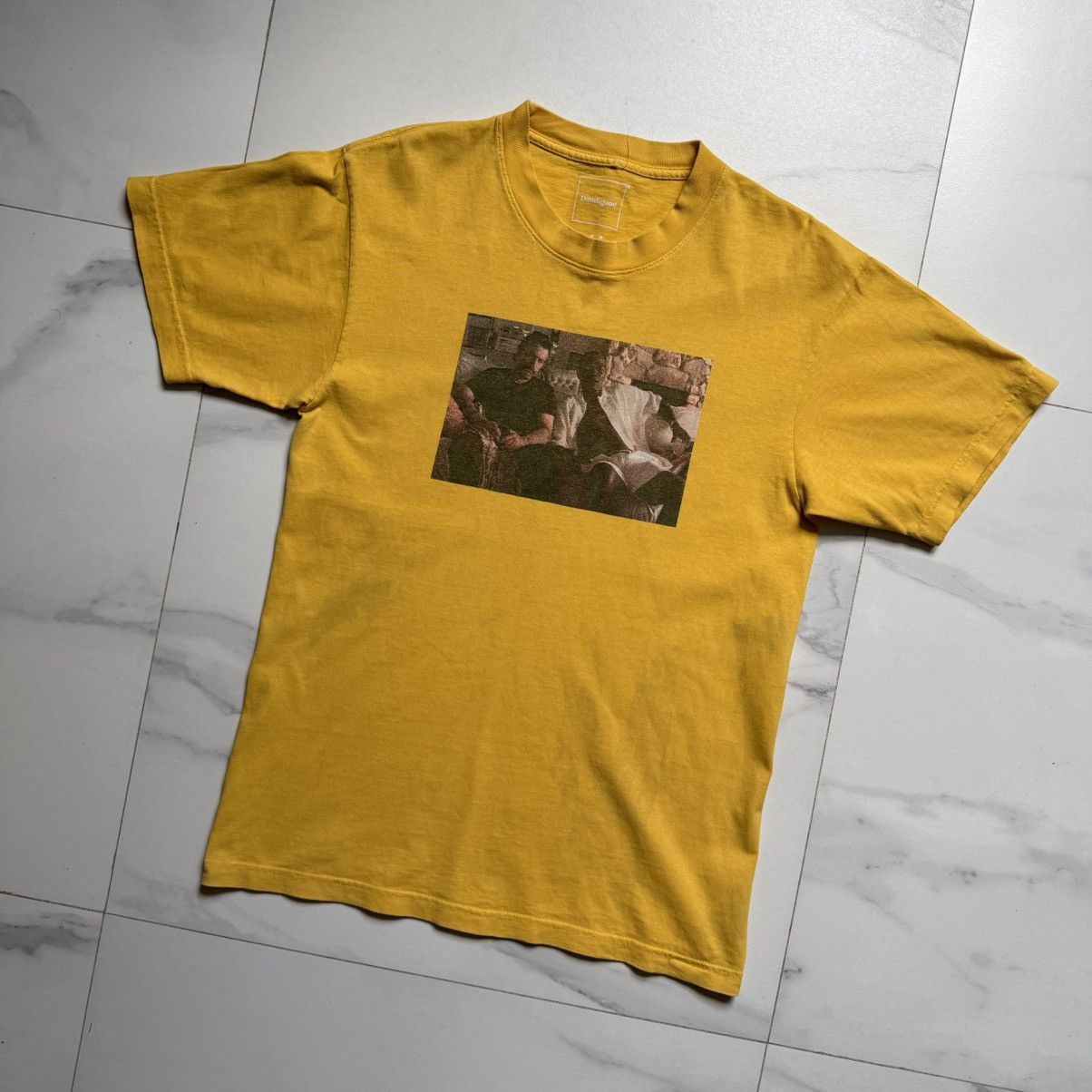 Vintage Jackie Brown Distressed T-Shirt Size US S / EU 44-46 / 1 - 3 Thumbnail
