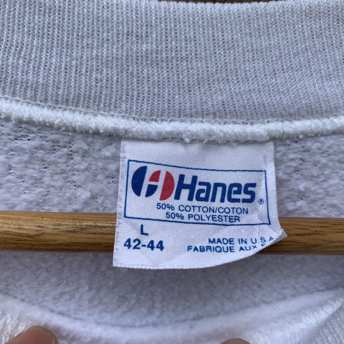 Hanes × Vintage Vintage 1980s Hanes Sacred Heart University Crewneck Size L / US 10 / IT 46 - 8 Thumbnail