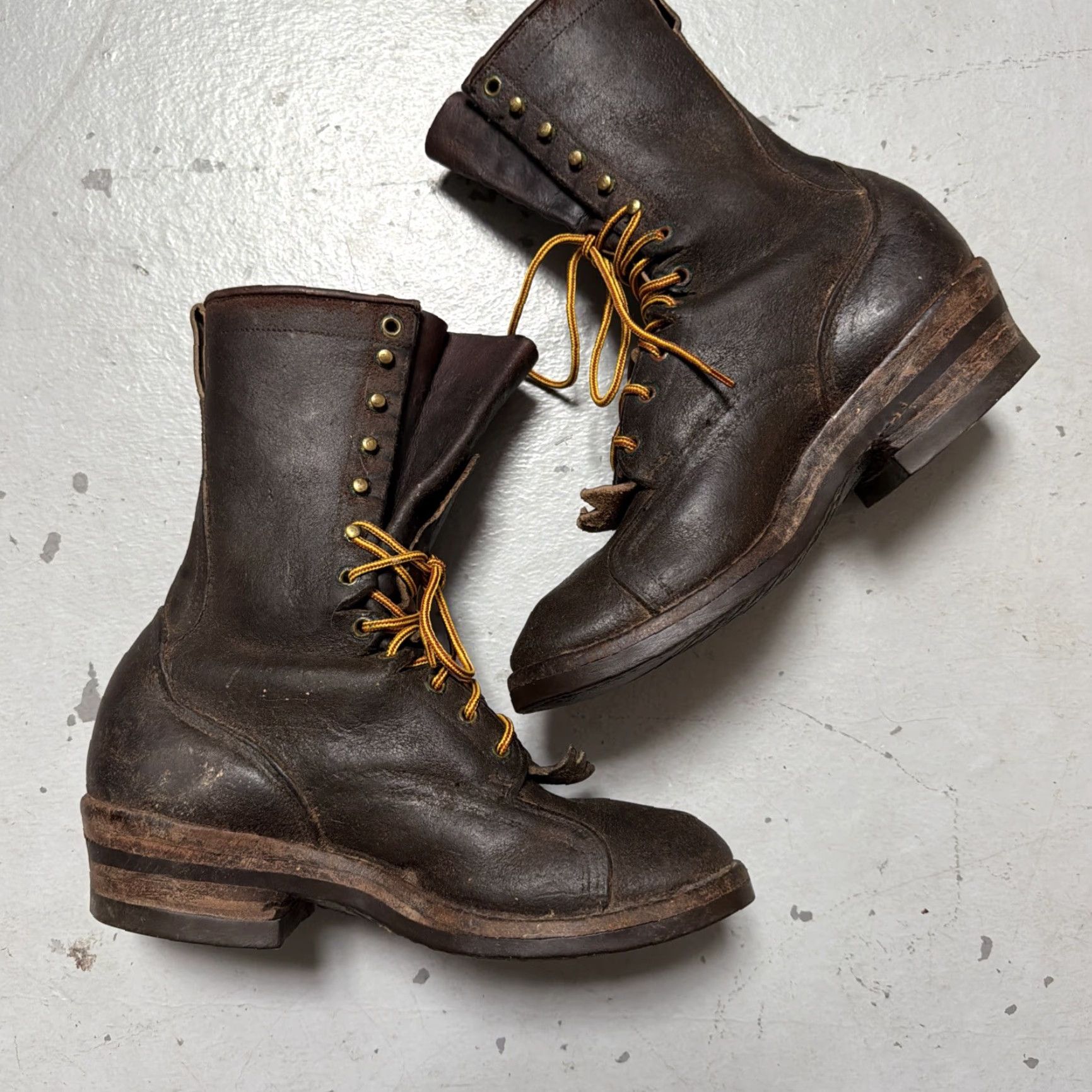 Vintage Whites Boots Made In USA Men’s 9.5 Boots Leather Brown USA Western Workwear 9.5 Mens Size US 10 / EU 43 - 5 Thumbnail