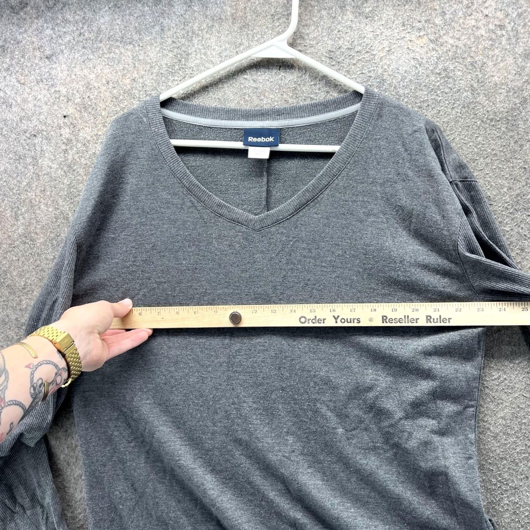 Reebok Reebok Sweatshirt Womens 2XL Gray V Neck Lightweight Pullover Top Knit Heather Shirt Womens 2XL Gray V-Neck Pullover Lightweight Activewear Size XXL / US 16-18 / IT 52-54 - 5 Thumbnail