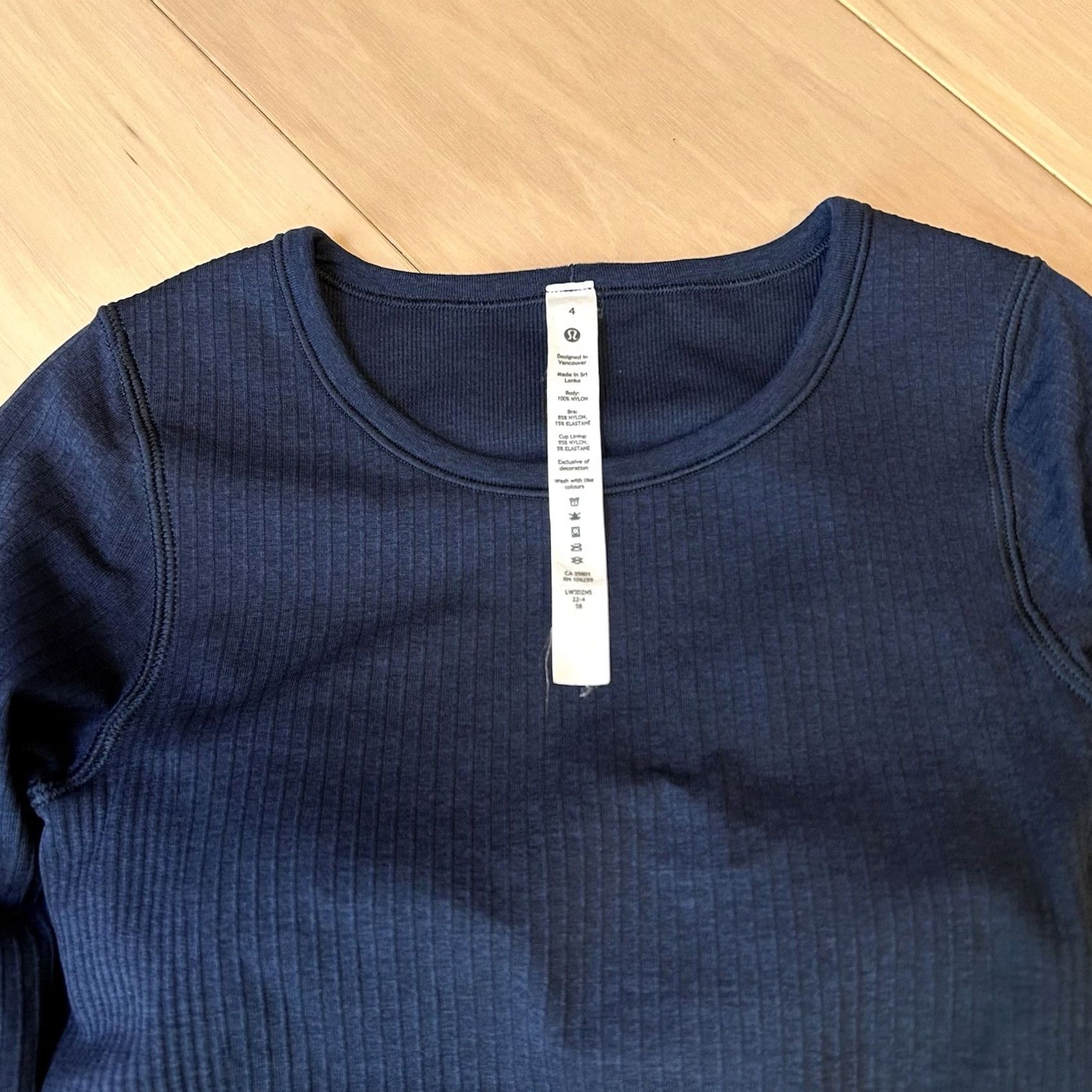 Lululemon Lululemon Ebb to Street Shirt Light Support Long Sleeve Women’s 4 Blue Cropped Athletic Yoga Gym Size S / US 4 / IT 40 - 3 Thumbnail
