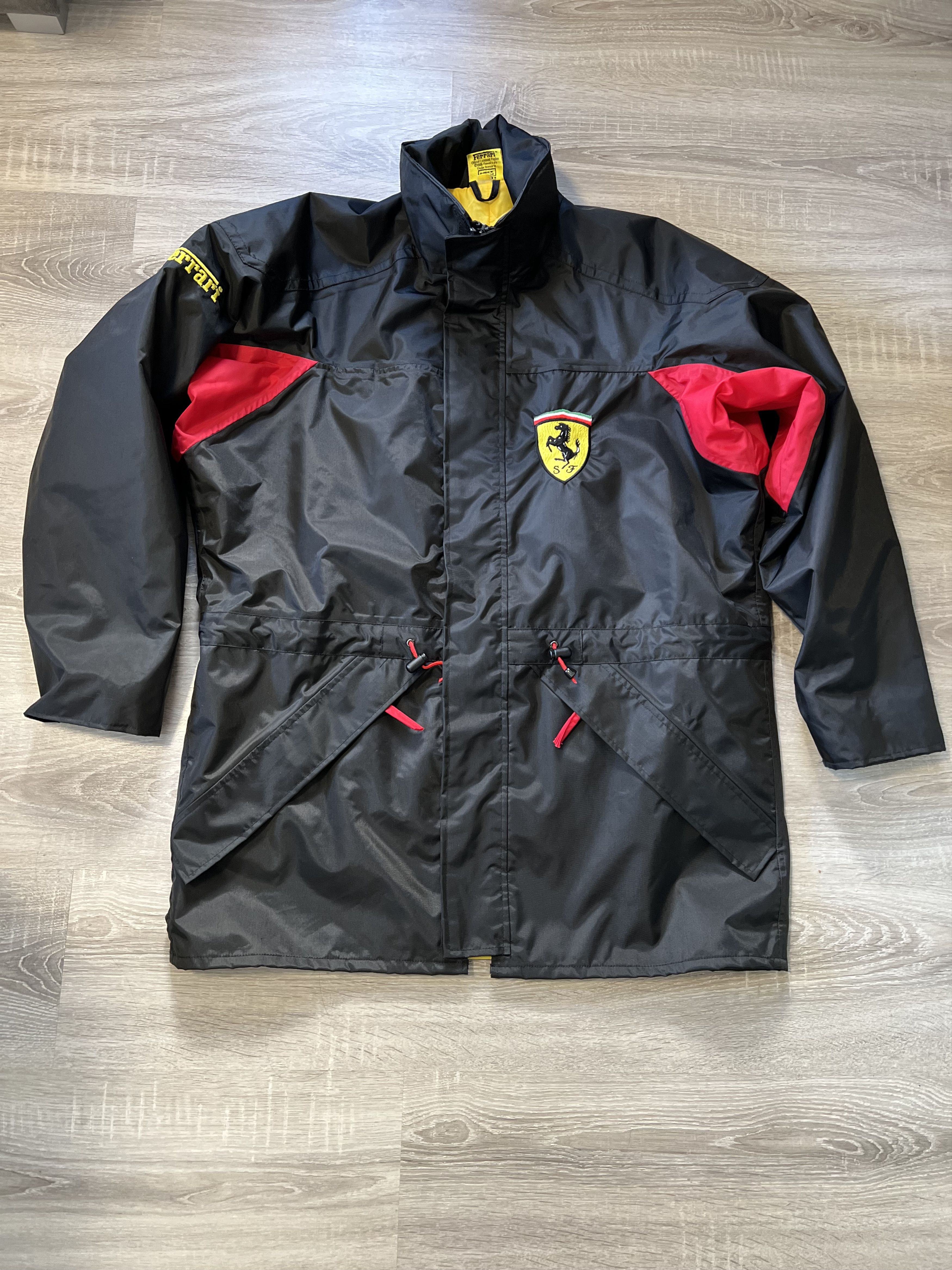 Ferrari Vintage Ferrari Racing F1 1996 Jacket size L Size US L / EU 52-54 / 3 - 5 Thumbnail