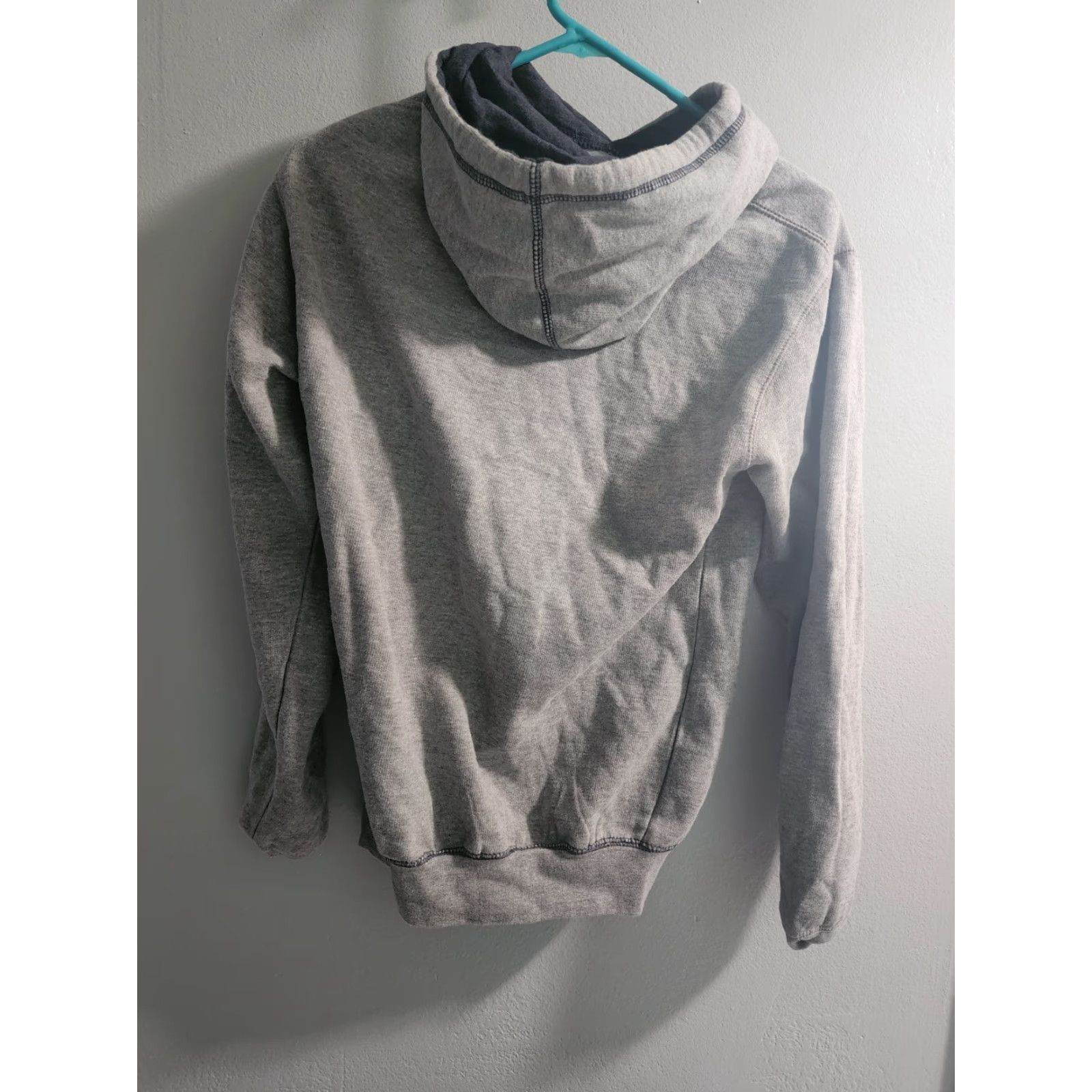 Vintage VINTAGE Universal Studios Sweatshirt Mens S Gray Hoodie Embroidered Florida Sweatshirt Size US S / EU 44-46 / 1 - 2 Thumbnail