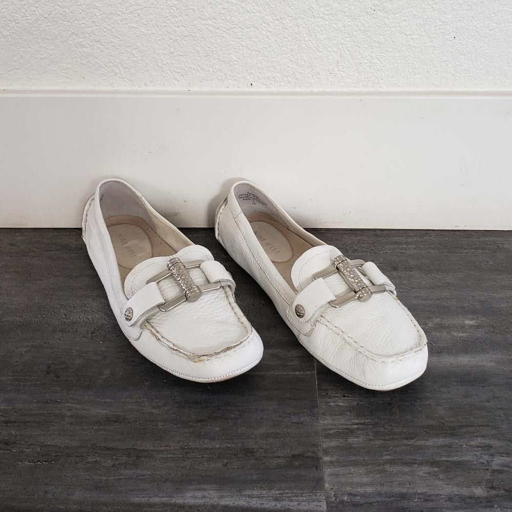 Nine West White Silver Detailed Nine West Leather Loafer Size US 7 / IT 37 - 1 Thumbnail