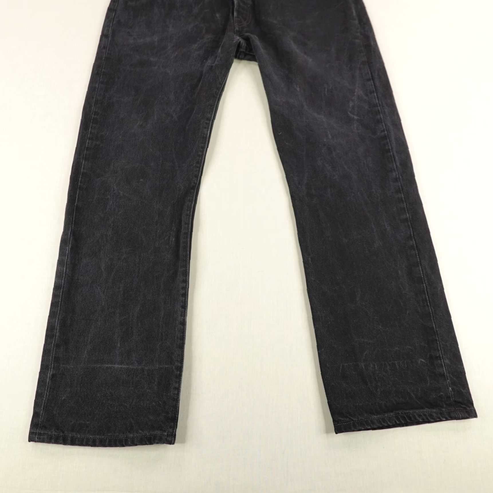 Levi's VINTAGE Levi's Jeans 501 Straight Leg Mens 38x32 Black Denim Regular Fit Size US 36 / EU 52 - 3 Thumbnail
