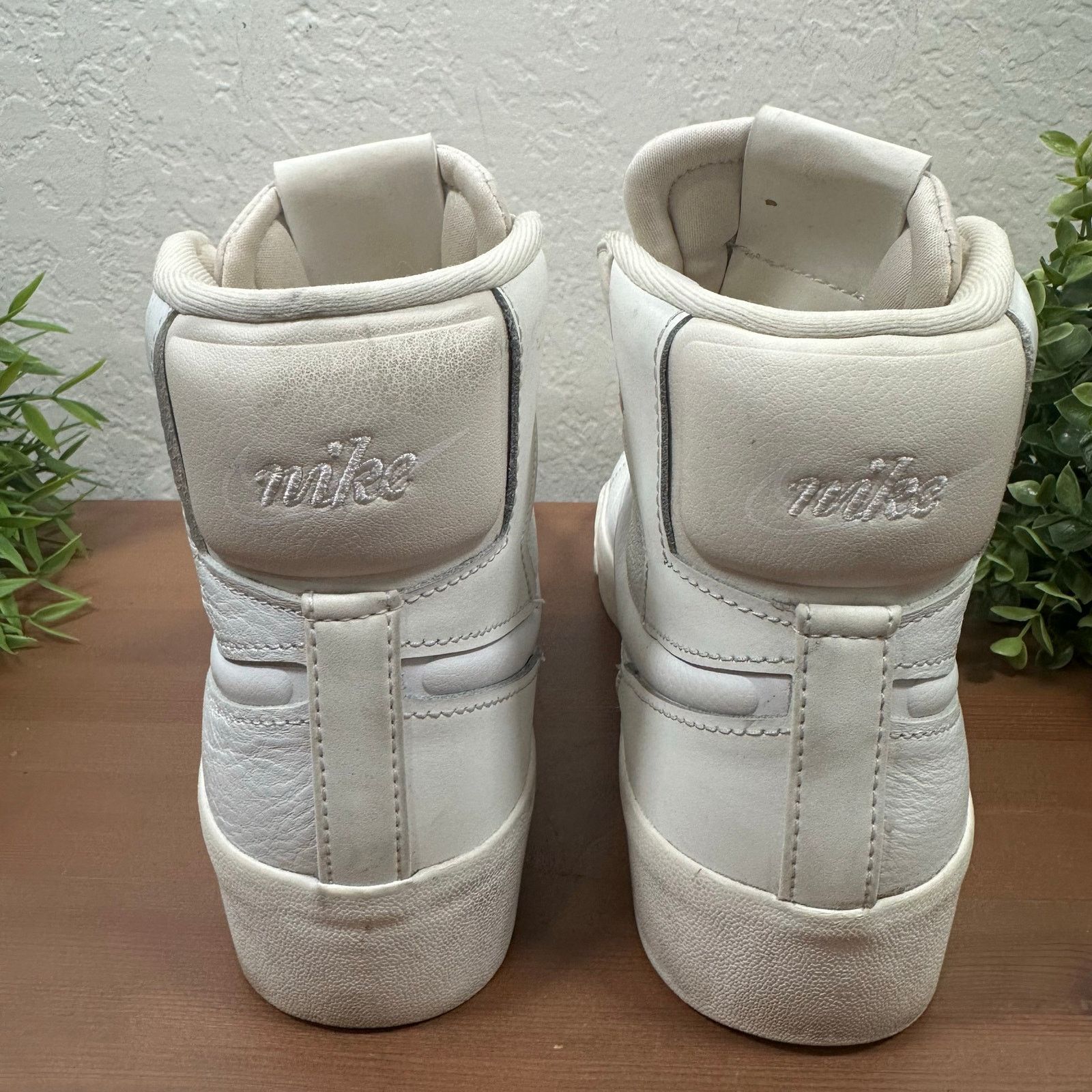 Nike Nike Women's Blazer Mid Victory Summit White Sneakers Size US 8.5 / IT 38.5 - 7 Thumbnail