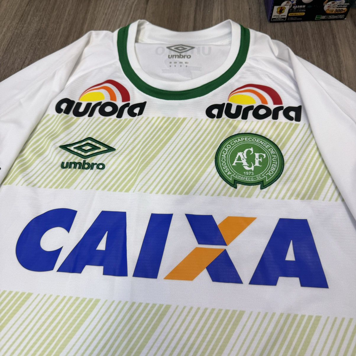 Umbro Chapecoense 16/17 away shirt Size US M / EU 48-50 / 2 - 3 Thumbnail