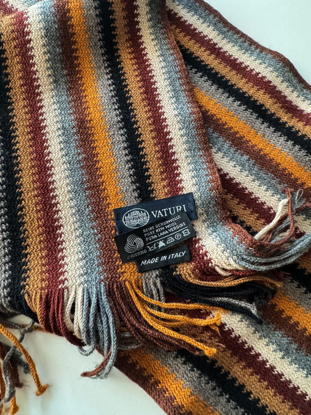 Other Scarves Vaturi Size ONE SIZE - 1 Thumbnail