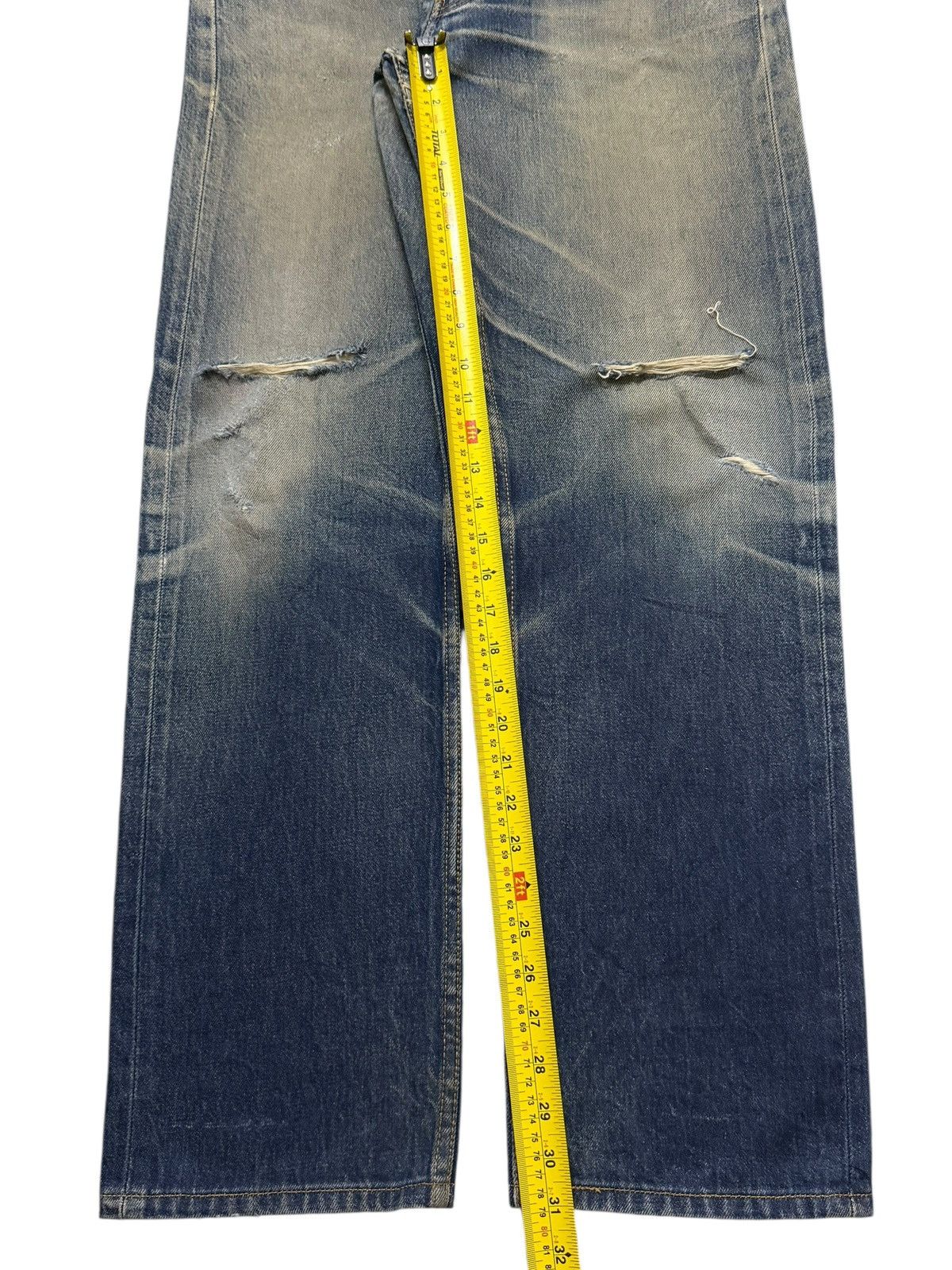 Levi's Vintage Clothing Vintage Y2K Levis 501 Blue Faded Wash Distress Straight Leg Size US 32 / EU 48 - 11 Thumbnail