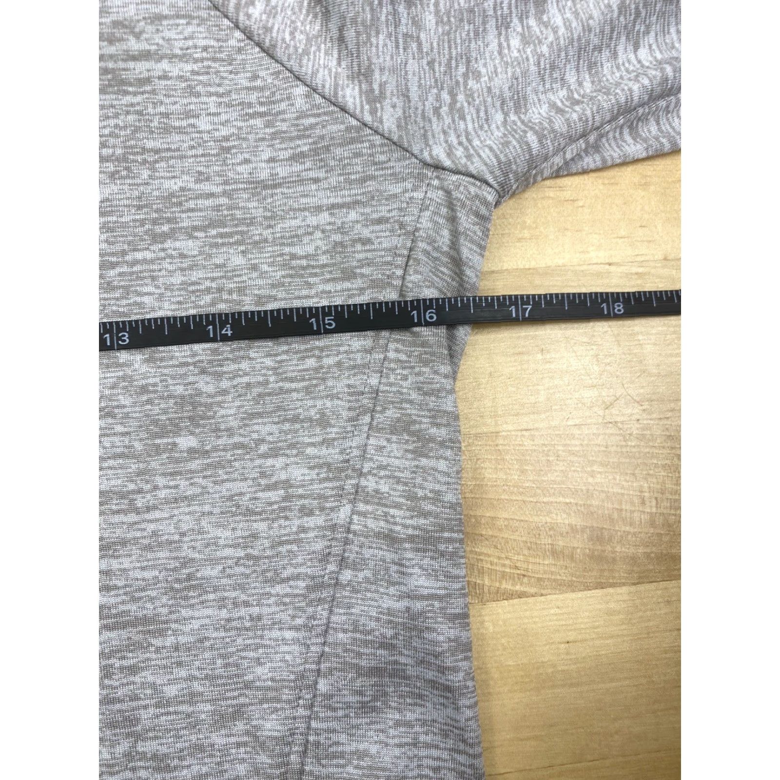 Under Armour Under Armour HeatGear 1/4 Zip Pullover Womens S Gray Activewear Shirt Pullover Size S / US 4 / IT 40 - 5 Thumbnail