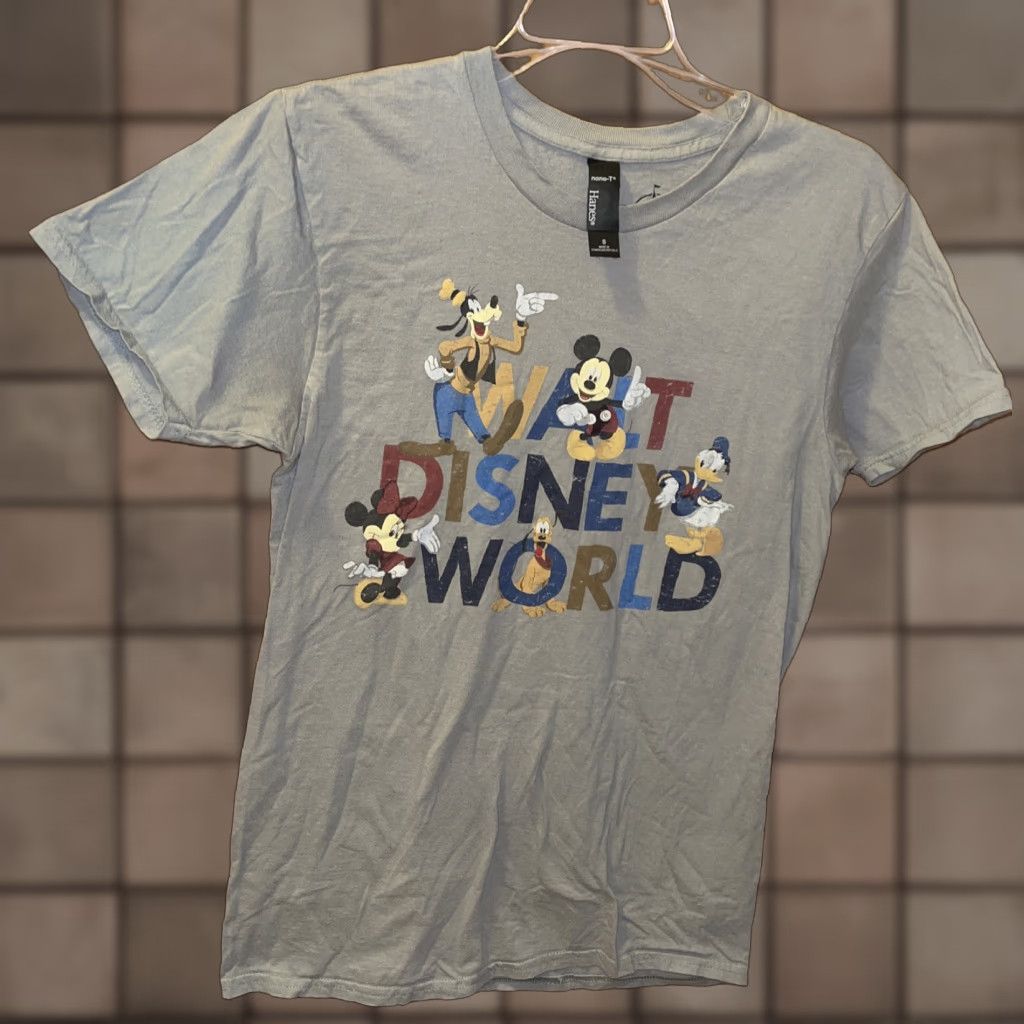 Hanes Disney Walt Disney World Mickey Minnie Donald Goofy Pluto Graphic T-shirt Unisex Adults Small Gray 90s Cartoon Florida Size US S / EU 44-46 / 1 - 1 Thumbnail