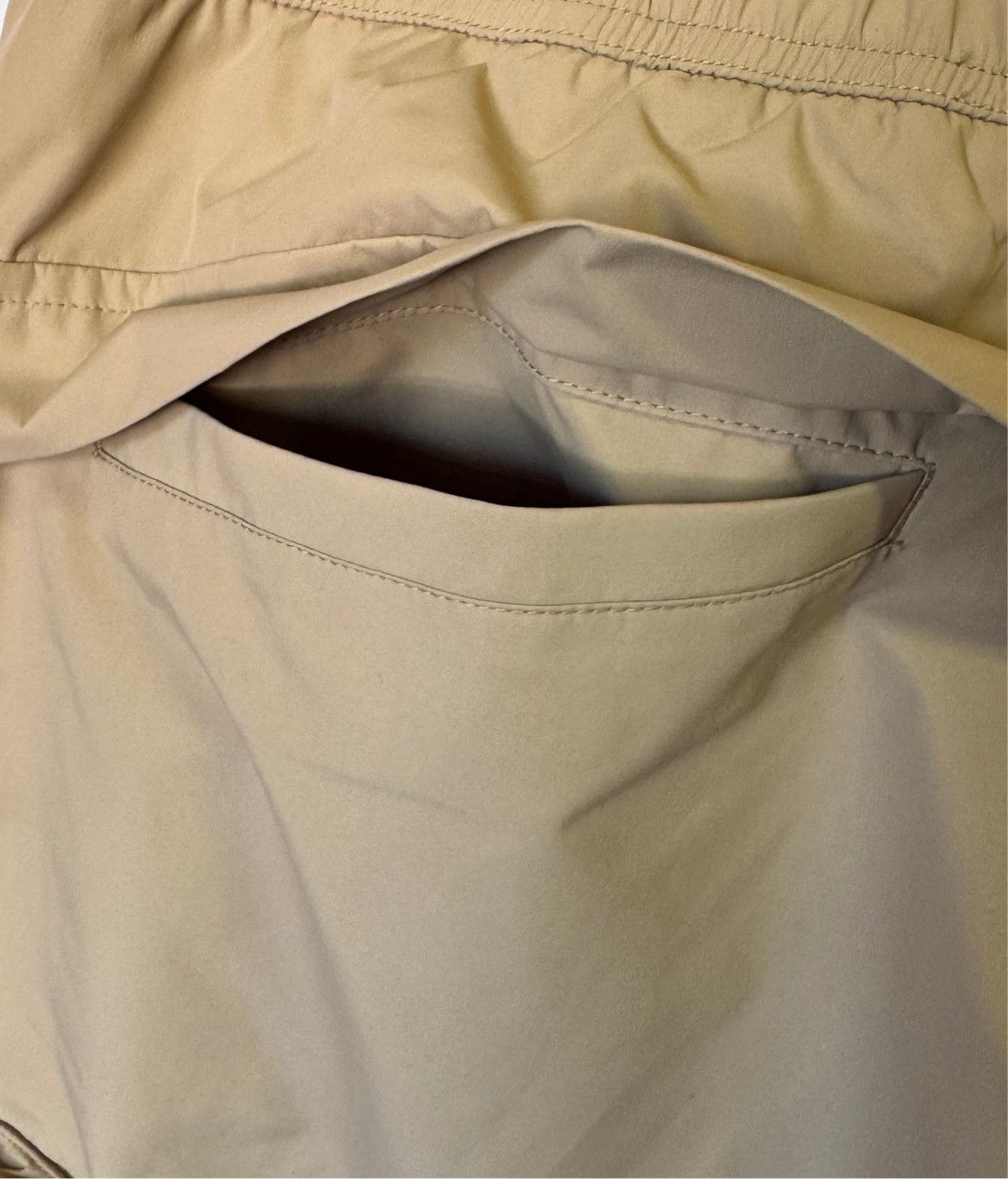 Calvin Klein New Pants Calvin Klein Size US 34 / EU 50 - 7 Thumbnail