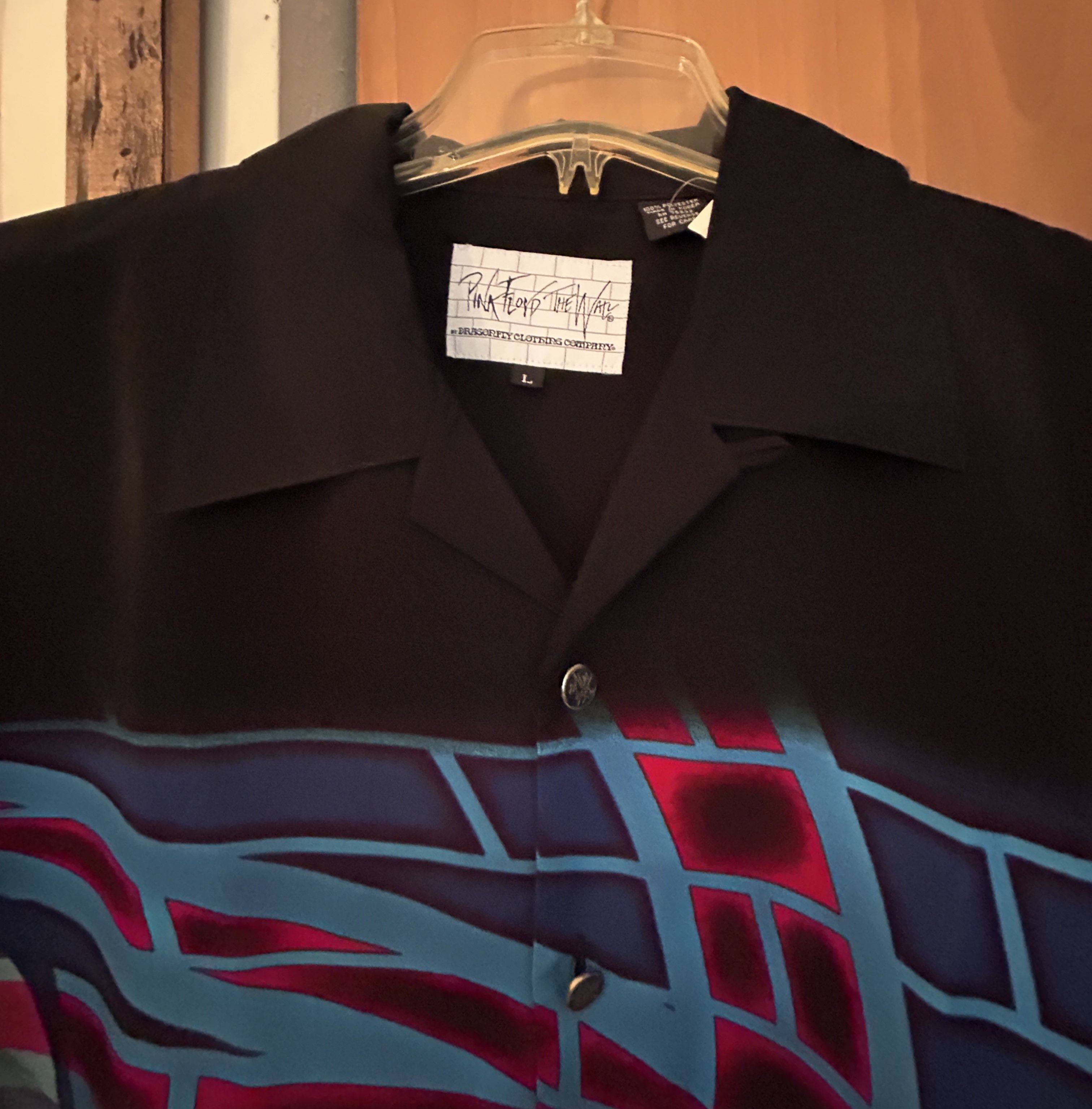 Dragonfly Pink Floyd The Wall Shirt Black Button Up S/S NWT XL Size US XL / EU 56 / 4 - 3 Thumbnail