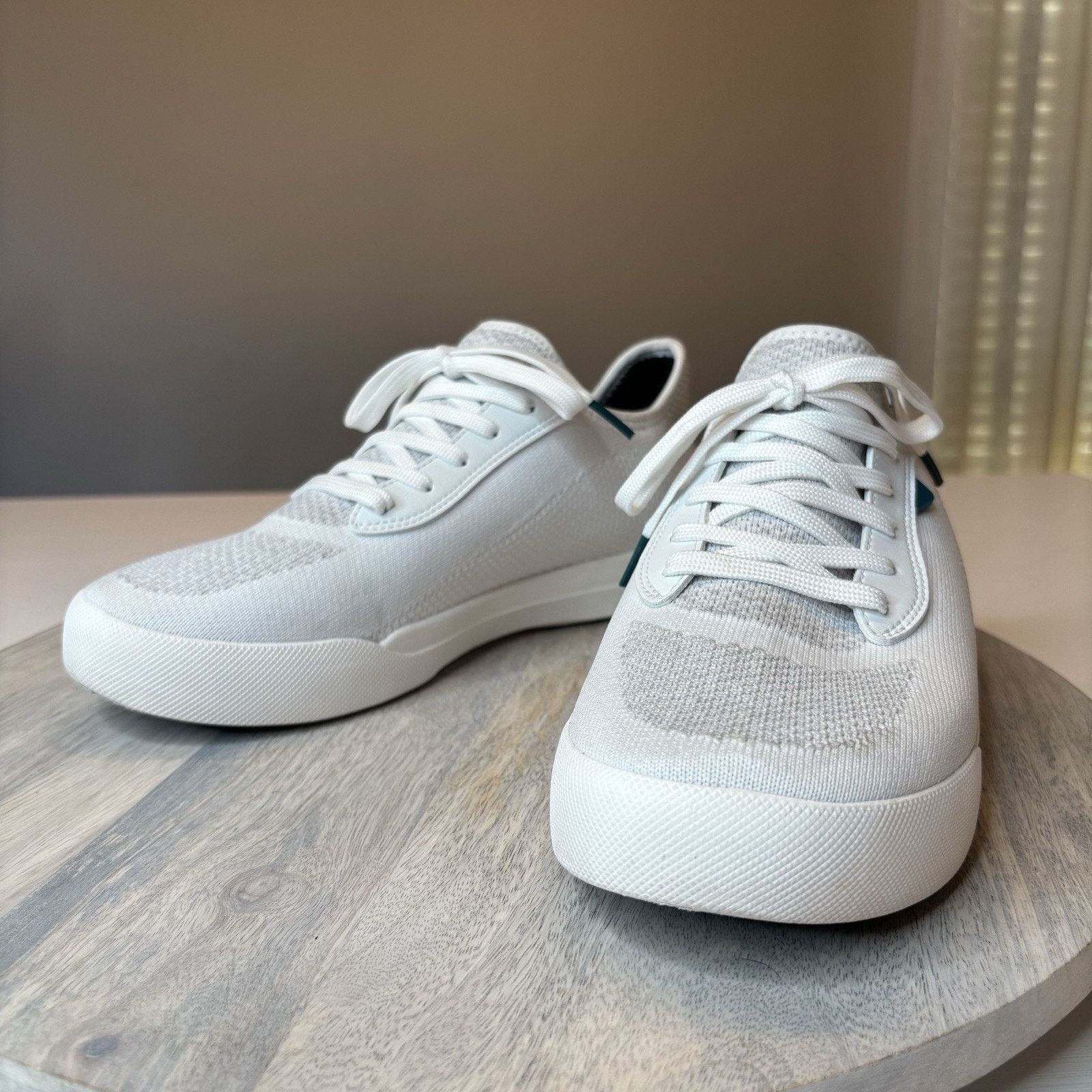 Vessi Vessi Weekend Unisex White Knit Sneakers Men's Sz 8 Wmn's 9 Size US 8 / EU 41 - 1 Thumbnail
