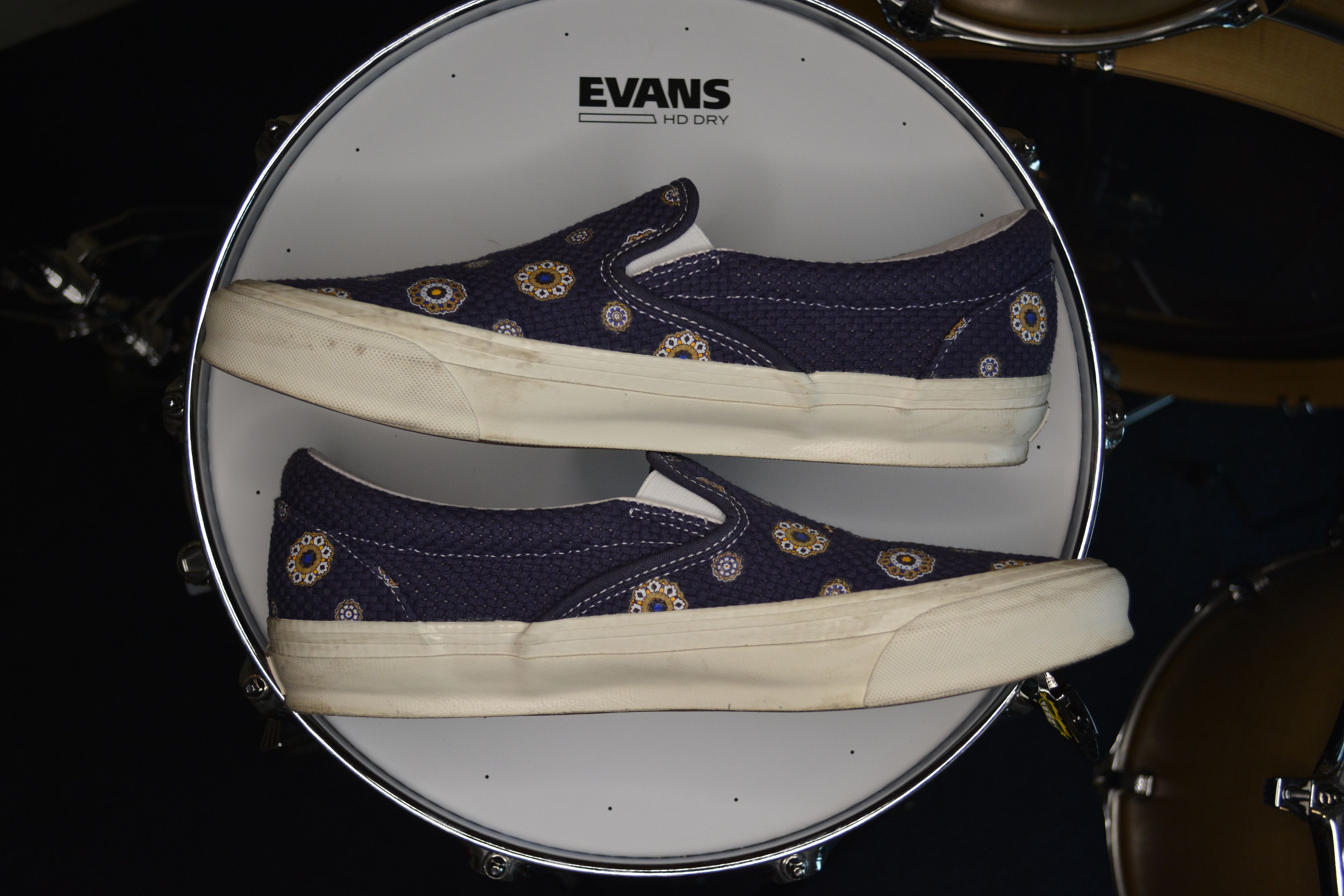 Kith × Vans Vans x Kith OG Classic Slipon Size US 11.5 / EU 44-45 - 2 Thumbnail