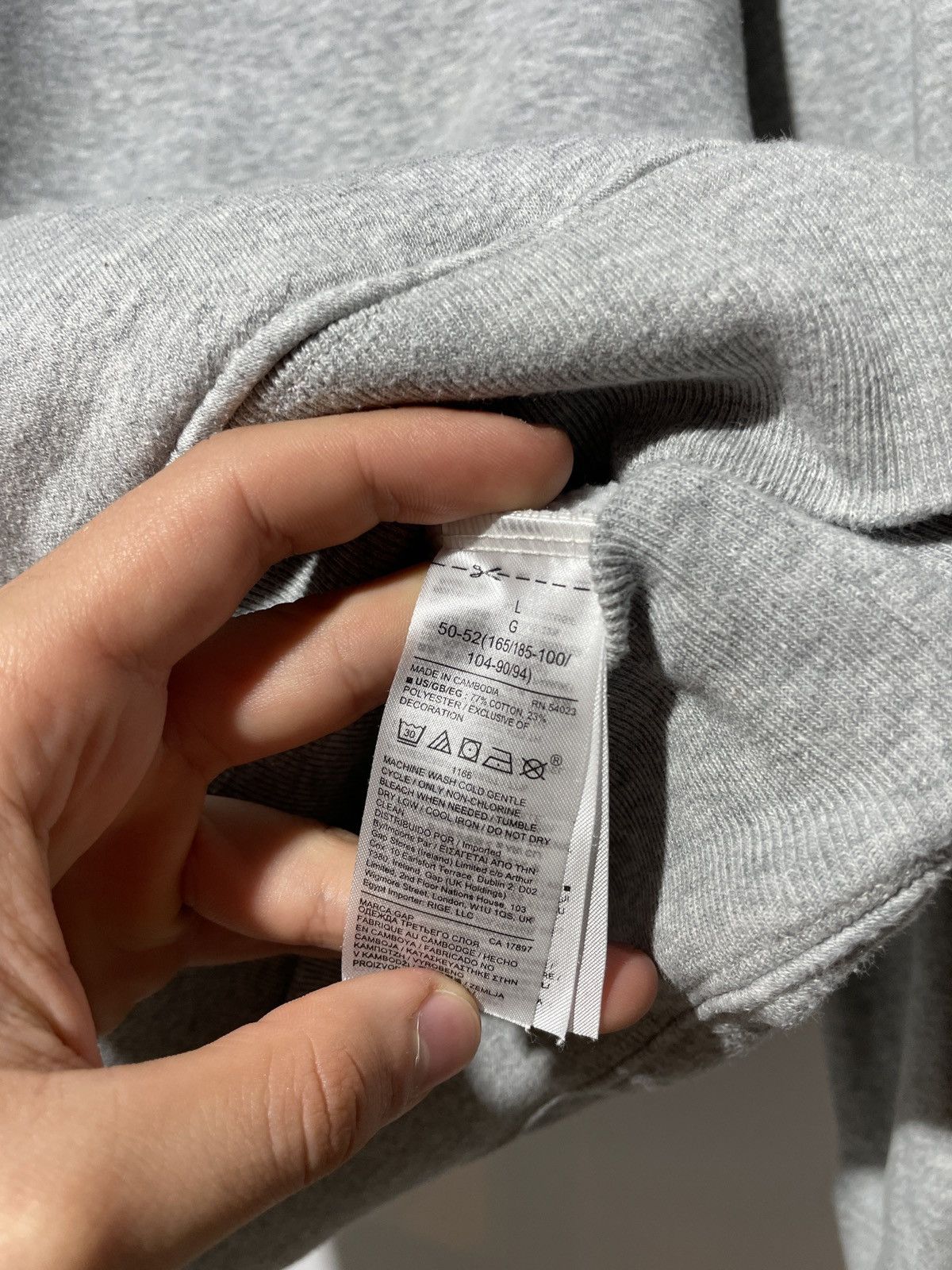 Gap × Vintage Vintage Gap Gray Basic Streetstyle Hoodie Y2K Kanye Style Size US L / EU 52-54 / 3 - 8 Thumbnail