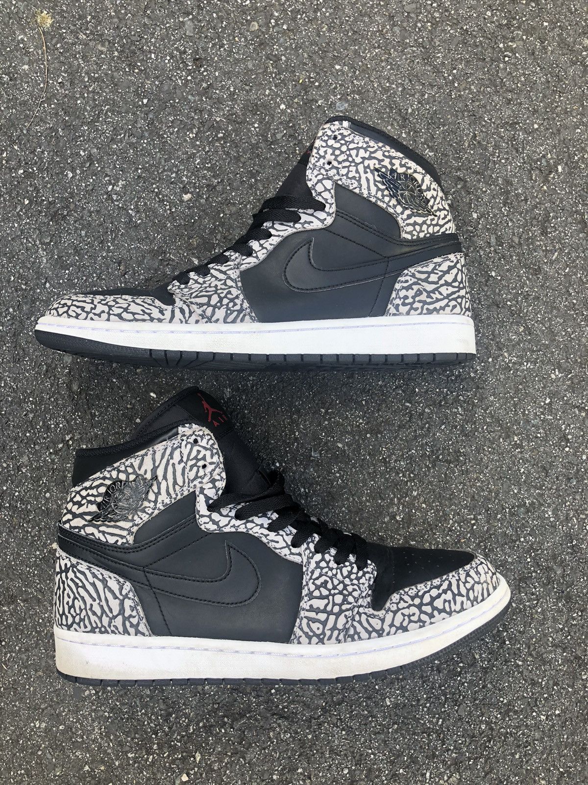 Jordan Brand Jordan 1 Retro High Black Elephant Size US 10 / EU 43 - 3 Thumbnail
