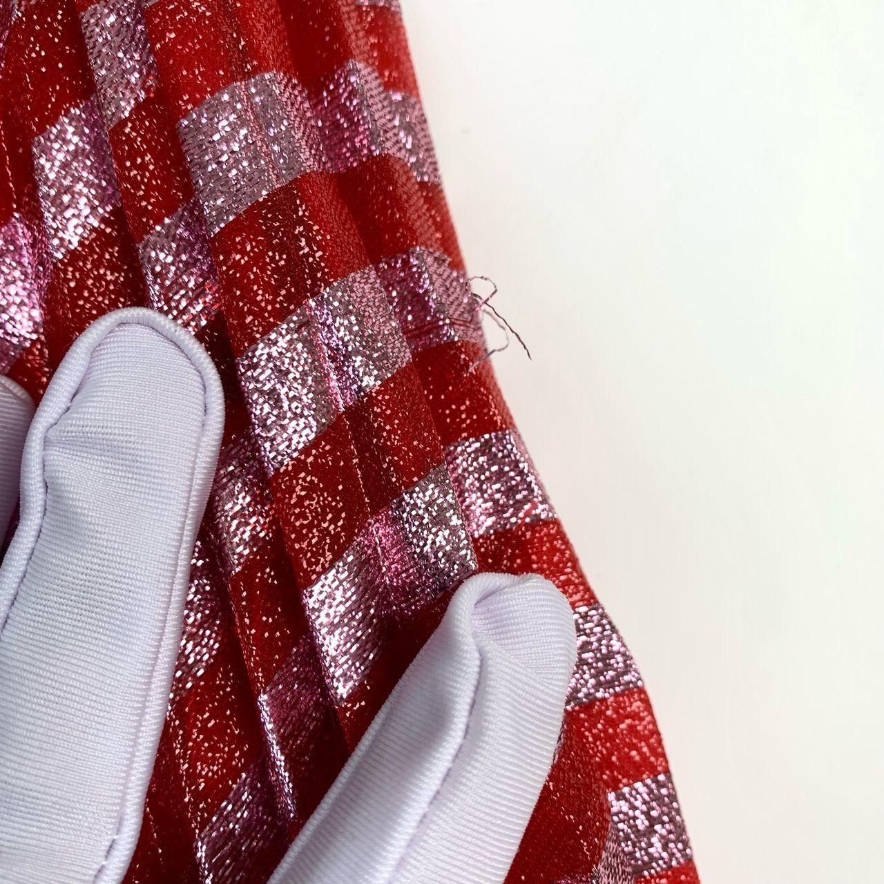 Gucci Gucci Red & Silver Striped Pleated Midi Skirt Womens Size S Size 27" / US 4 / IT 40 - 8 Thumbnail