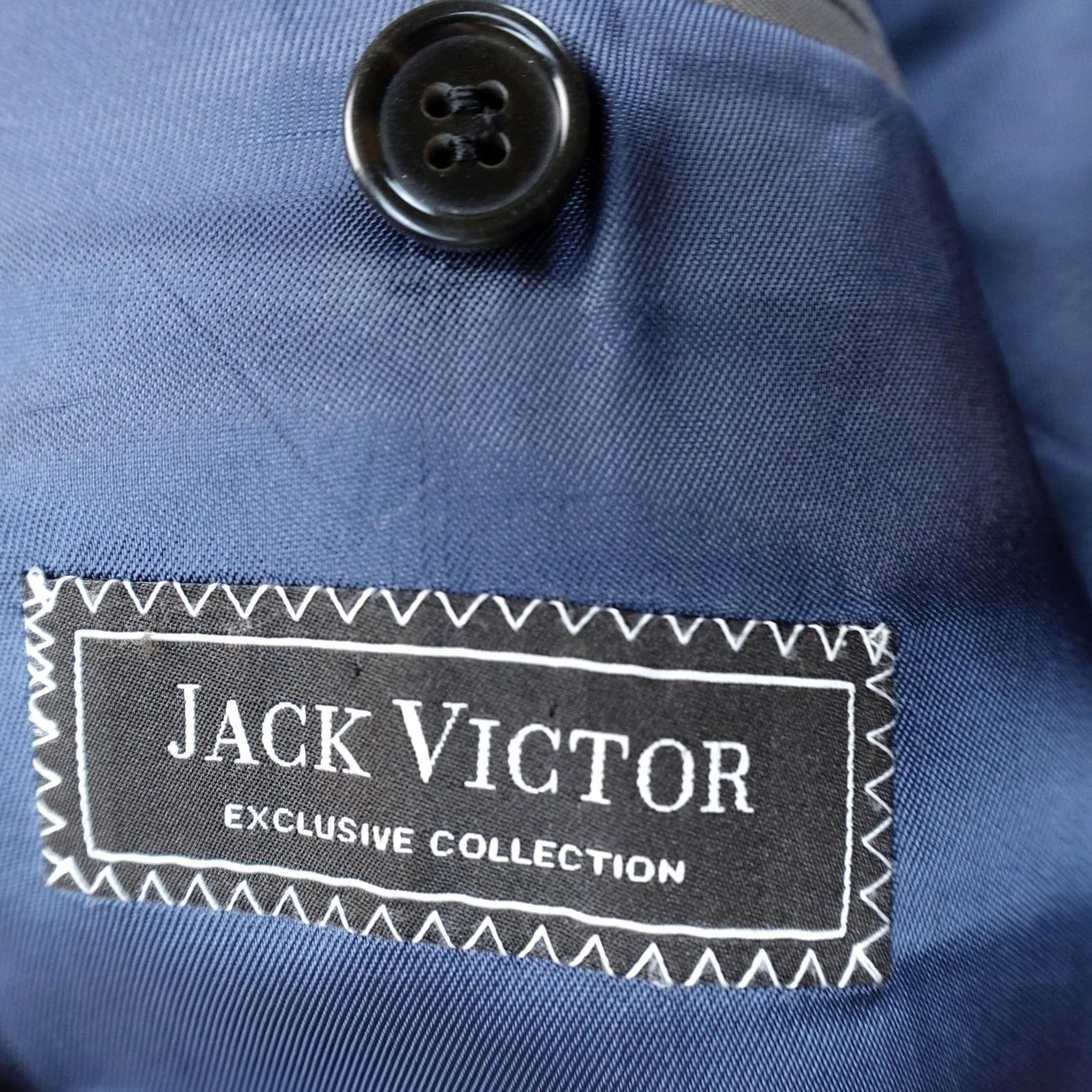 Jack Victor VINTAGE Jack Victor Blazer Mens 42 Navy Blue Stripe Wool Sport Coat Jacket Canada Size 42R - 6 Thumbnail