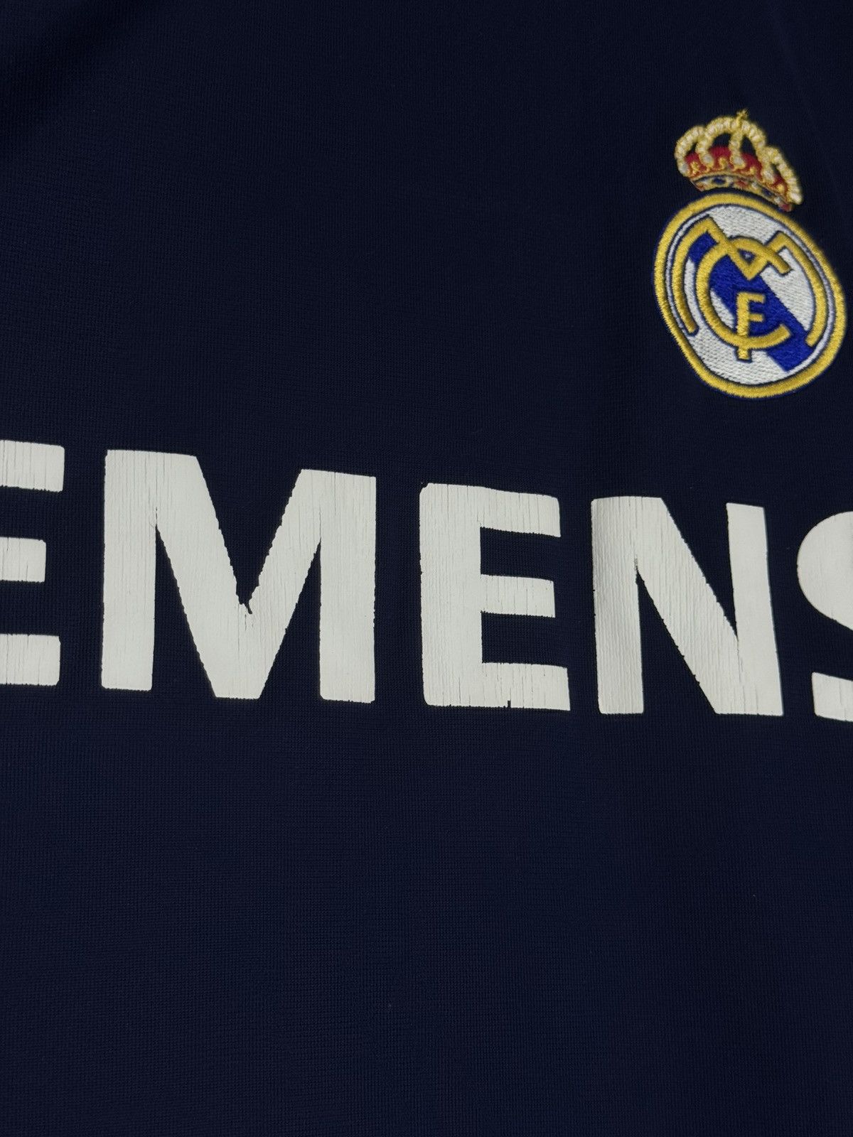 Adidas Adidas Real Madrid FC 2005/06 Away Football Shirt Size US L / EU 52-54 / 3 - 12 Thumbnail