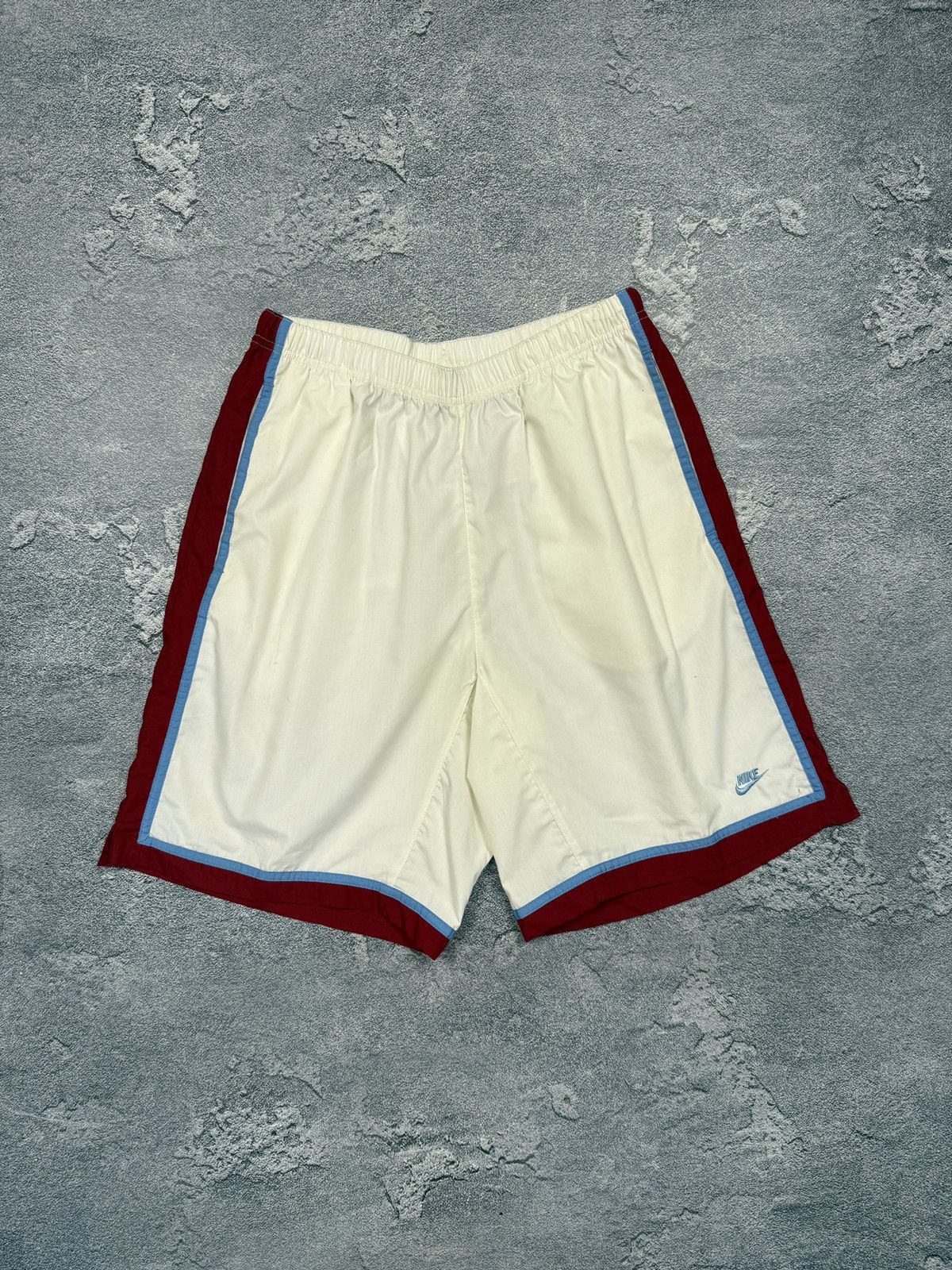 Vintage Crazy Vintage Y2K Nike Shorts White Size US 34 / EU 50 - 1 Thumbnail