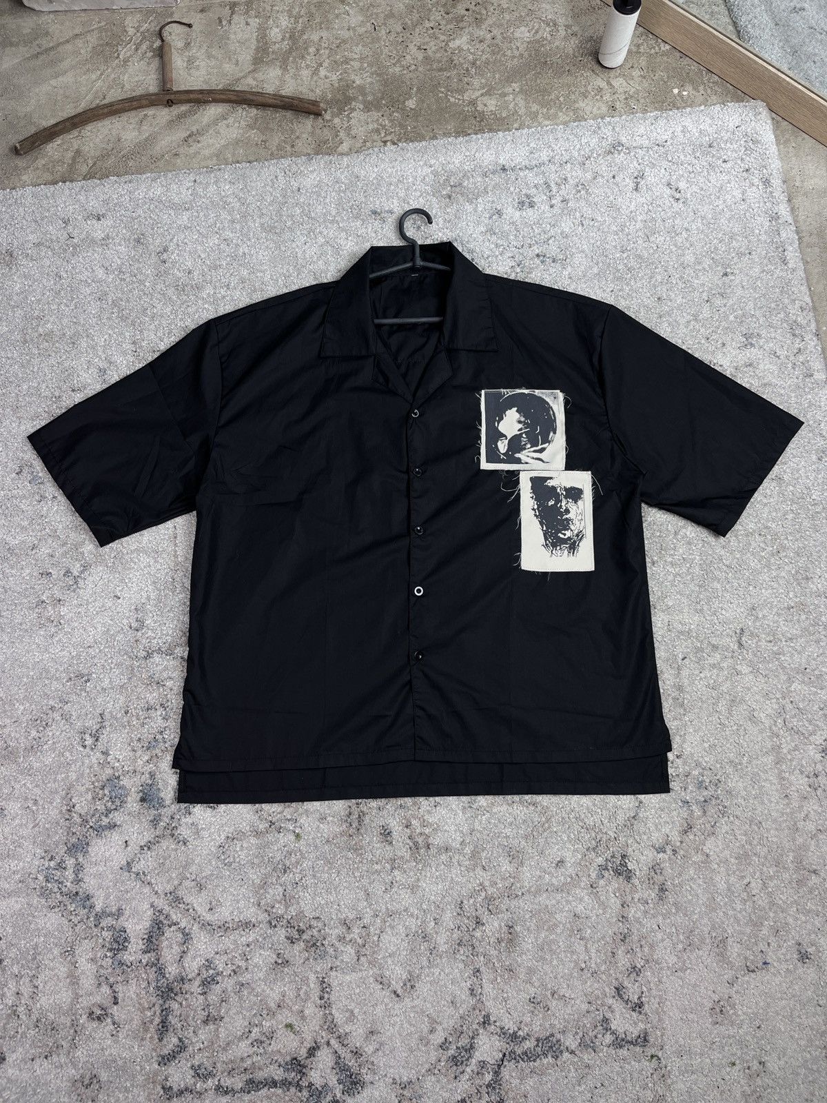 Designer GOTHIC ART DISTRESSED PATCHES SHIRT - LOT 01 Size US XL / EU 56 / 4 - 1 Thumbnail