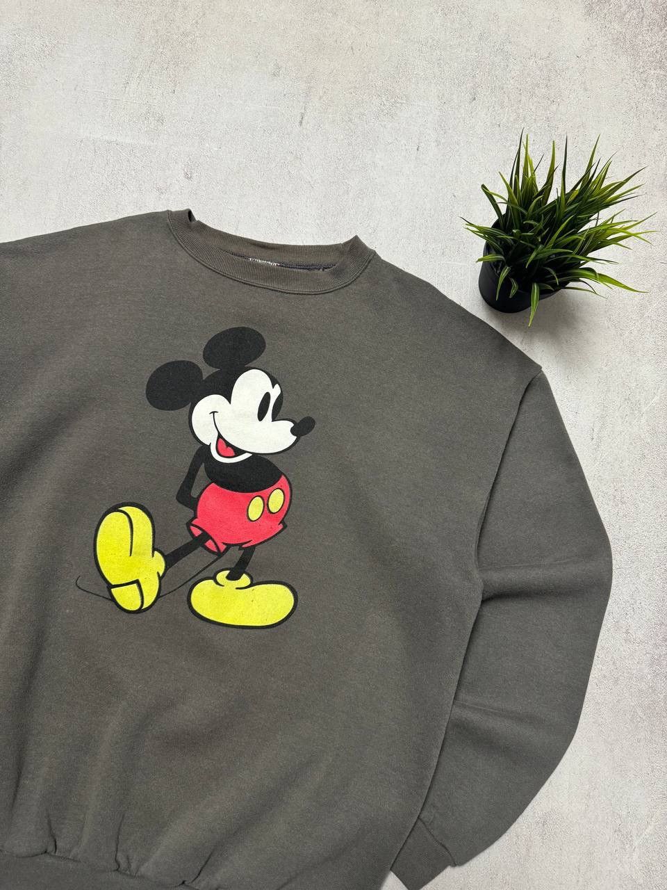 Mickey Mouse × Vintage Vintage Mickey Mouse Sweatshirt Crewneck Baggy USA y2k 90s Size US L / EU 52-54 / 3 - 3 Thumbnail