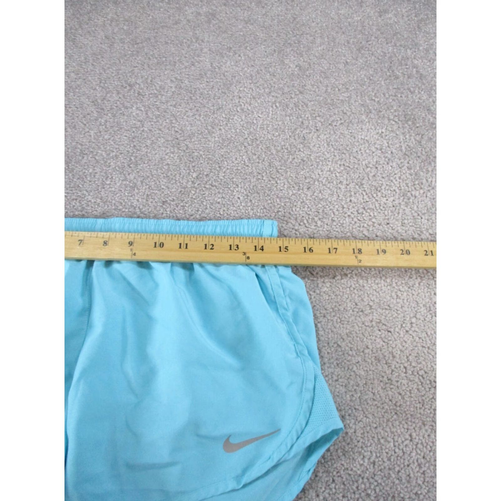 Nike Nike Shorts Women Medium Dri-FIT Light Blue Lightweight Athletic Short M Blue Nike Running Cross Training Womens Size 32" / US 10 / IT 46 - 7 Thumbnail