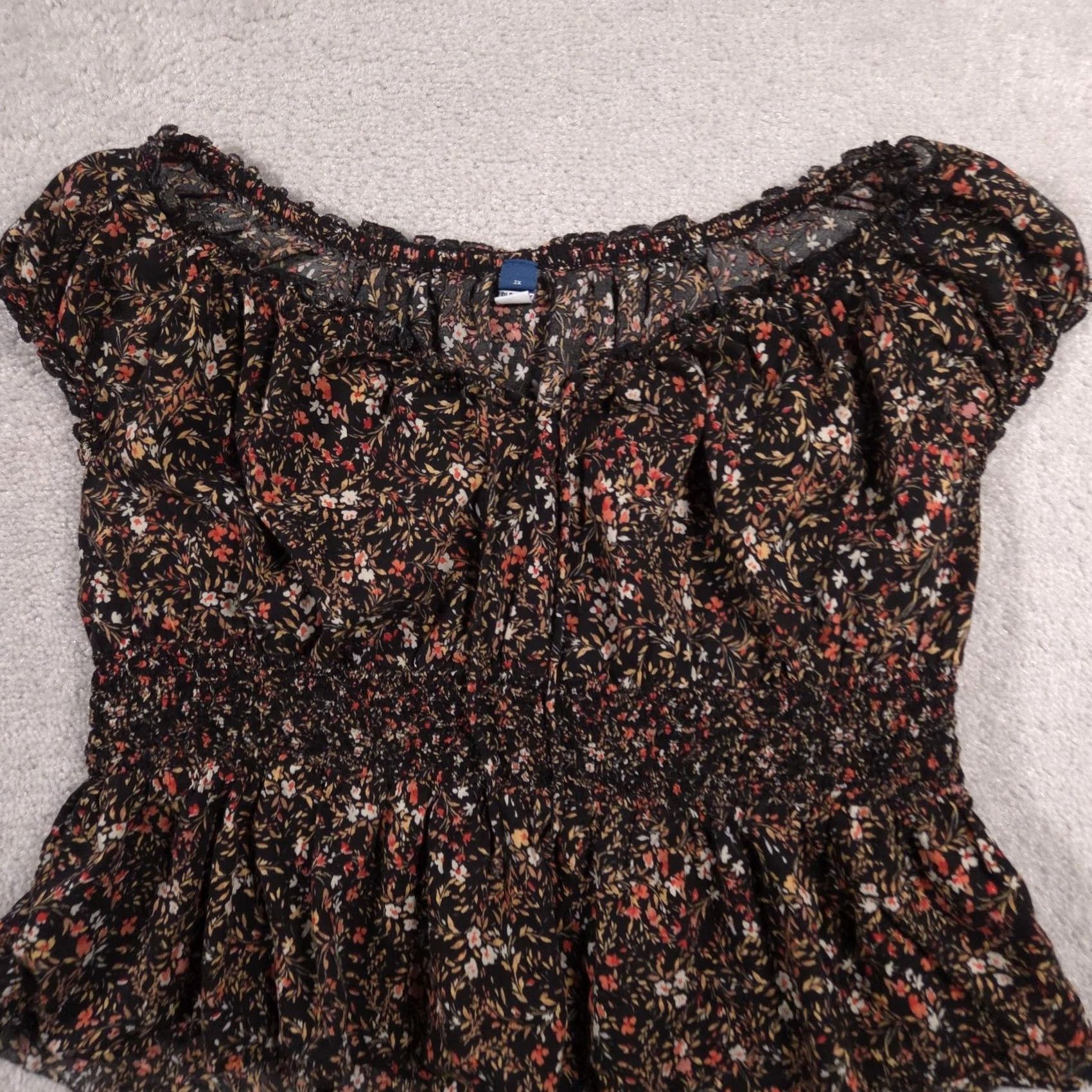 Old Navy Old Navy Blouse Womens 2X Plus Black Floral Ruffle Peplum Scoop Neck Short Sleeve Top Blouse Size XXL / US 16-18 / IT 52-54 - 3 Thumbnail