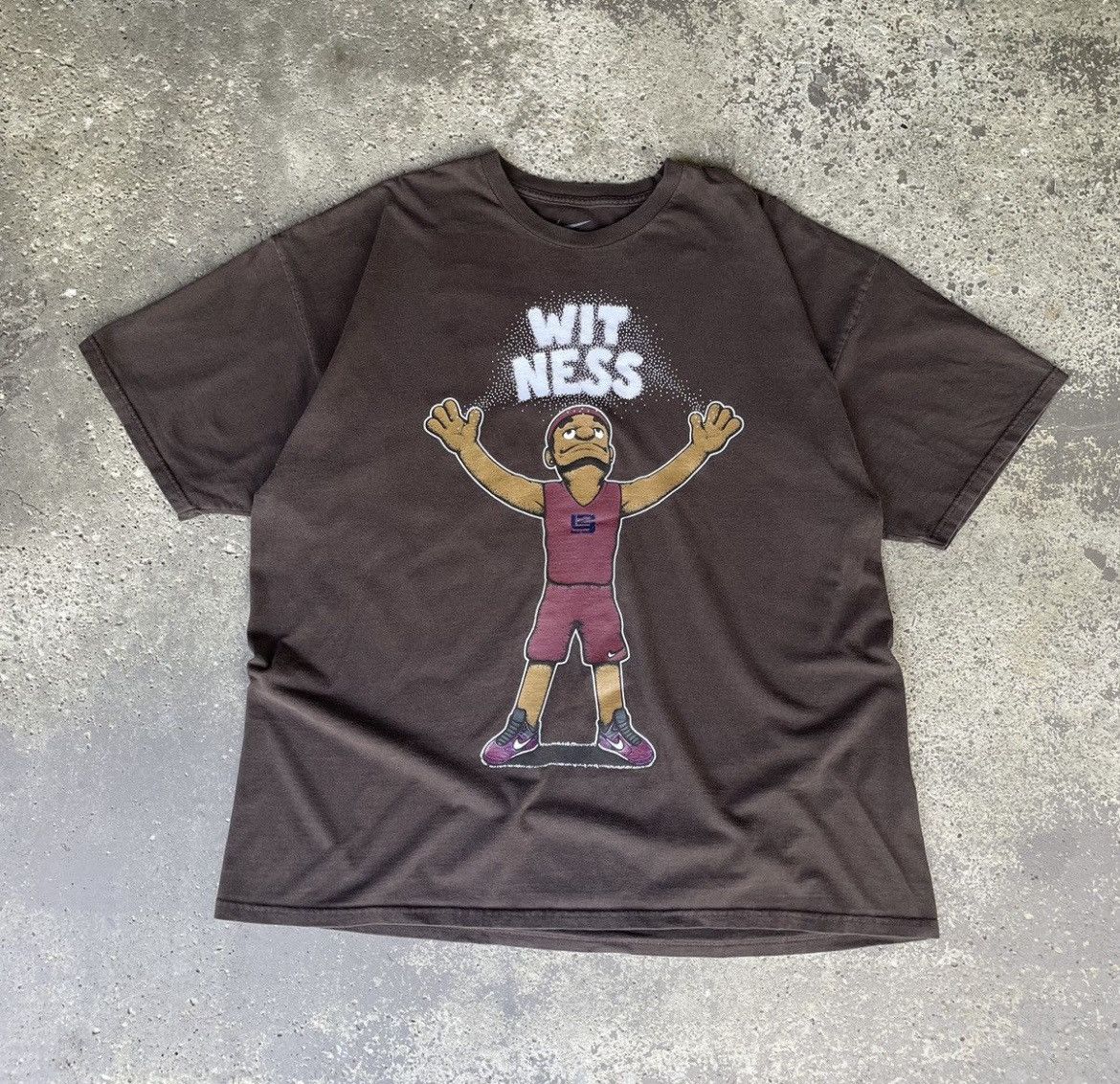Nike RARE VINTAGE Y2K LEBRON JAMES WITNESS CARTOON TEE Size US XXL / EU 58 / 5 - 1 Thumbnail